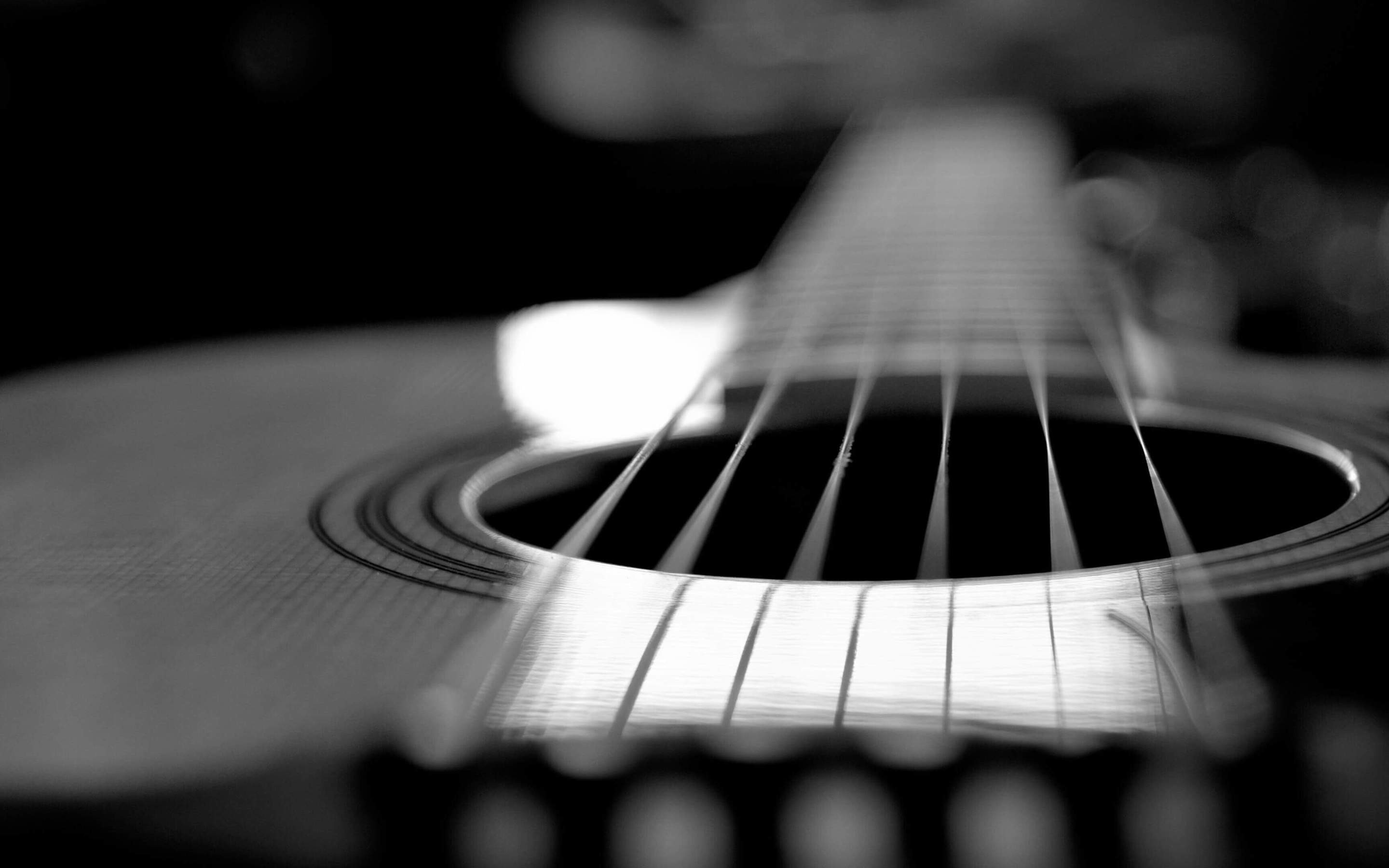2880x1800 Acoustic Guitars Wallpaper High Quality Resolution