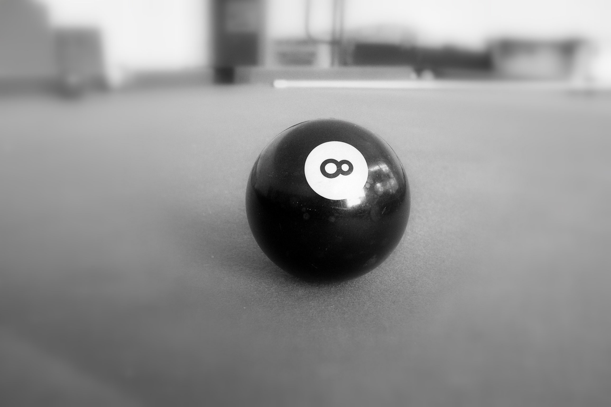 2576x1716 File:Pool billiards 8-ball, b-w.jpg
