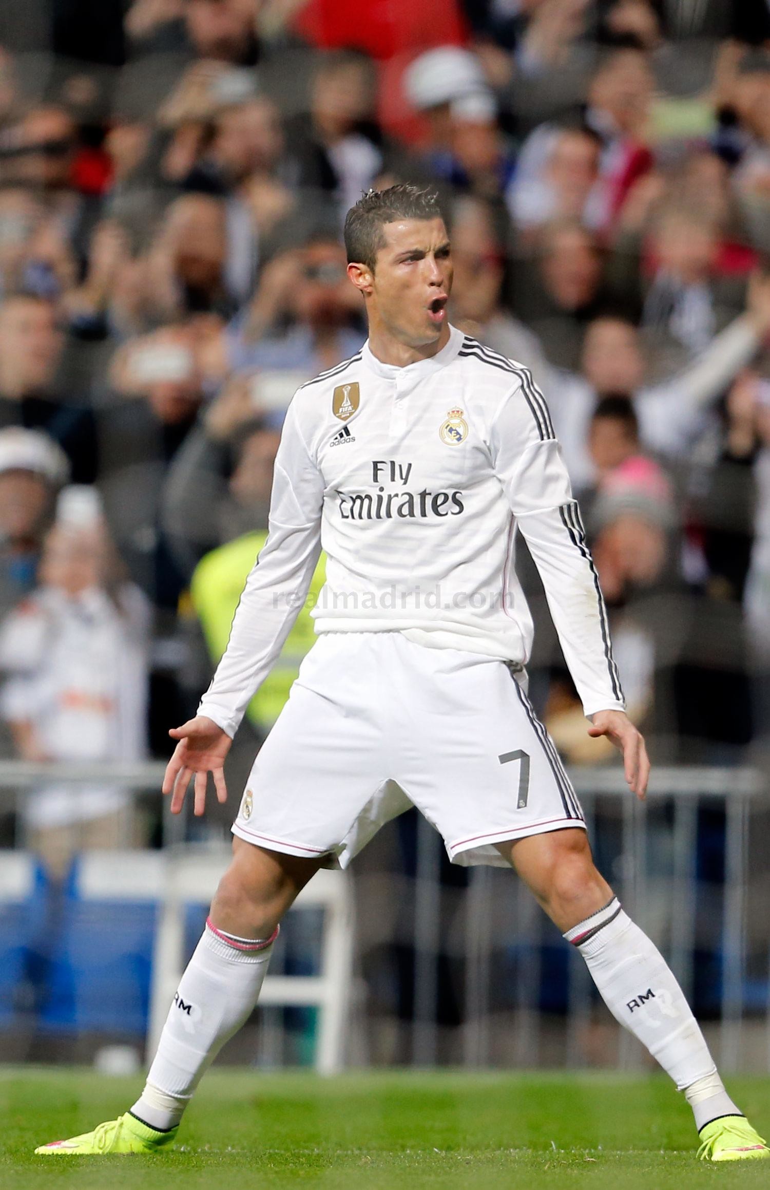 1500x2317 Cristiano Ronaldo of Real Madrid celebrates after scoring his team's  opening goal during the La Liga