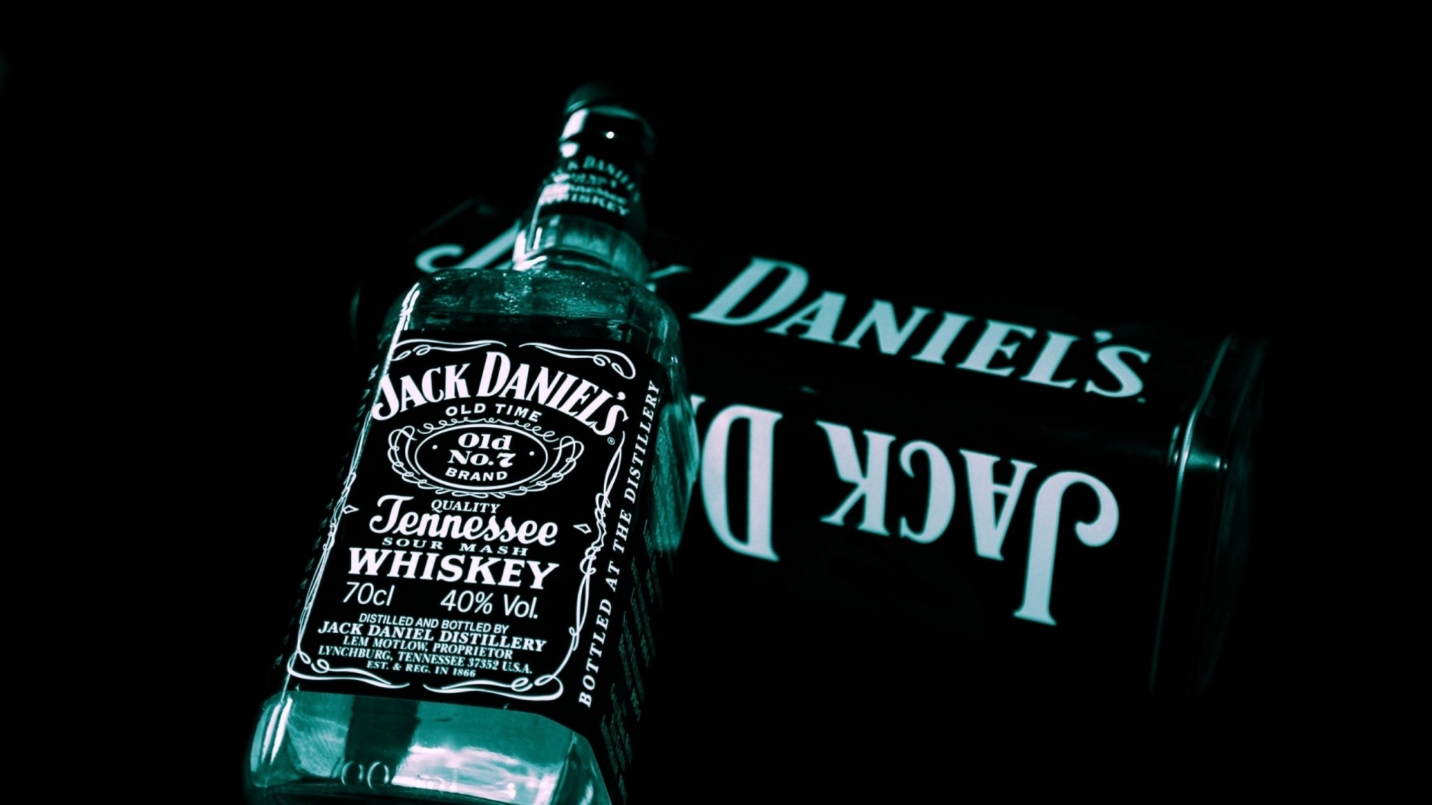 2048x1152 Jack Daniels Whiskey Bottle 2