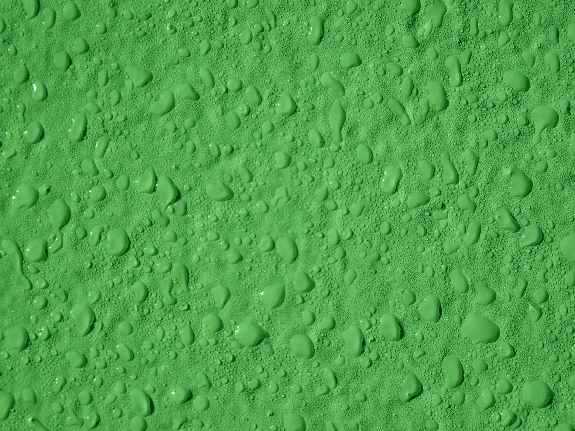 1920x1440 Green Water Droplets Background