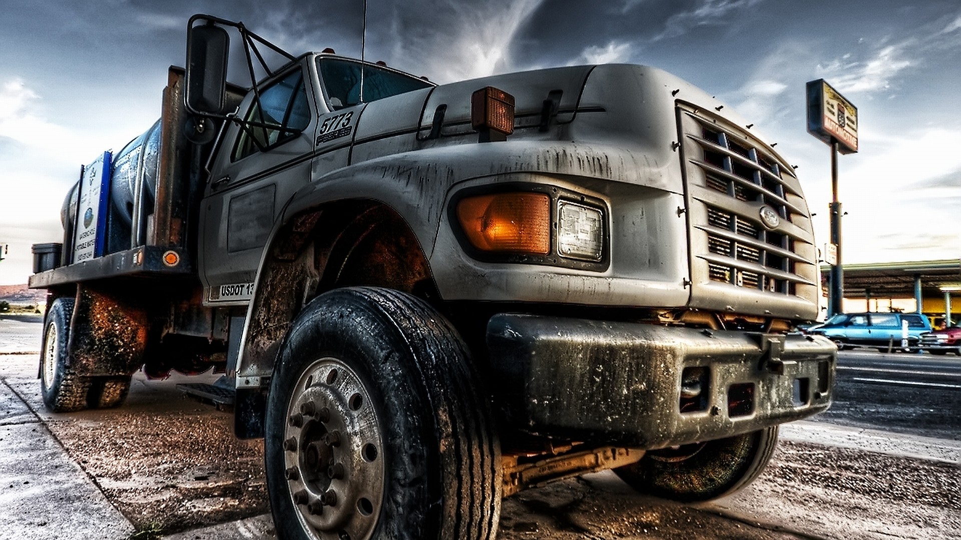 1920x1080 Truck Is Big Cars Wallpaper Background
