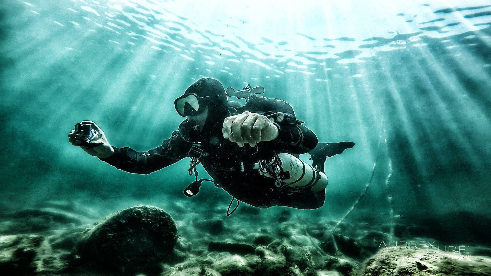 HD wallpaper persons black diving suit set nature sea water  underwater  Wallpaper Flare