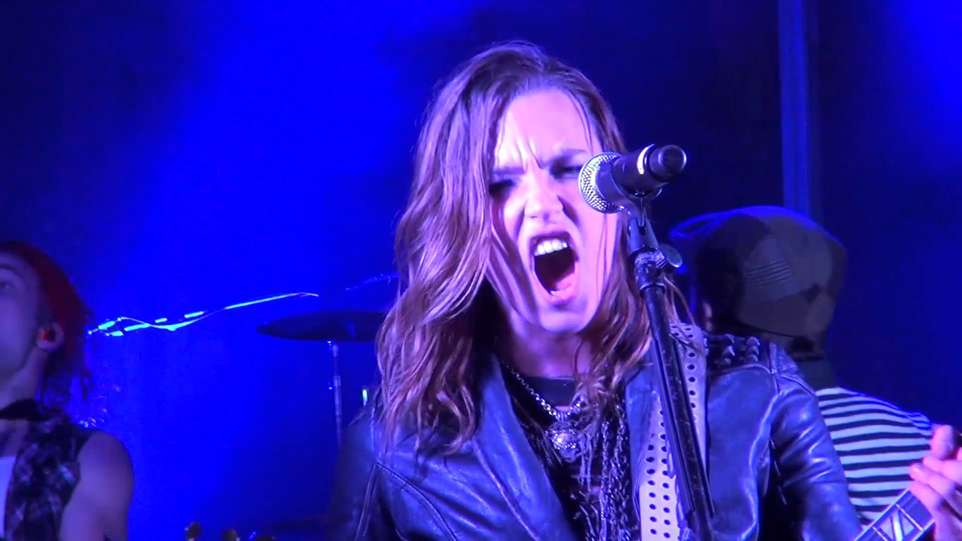 1920x1080 Halestorm - Straight Through The Heart (Dio Cover) Kewanee, IL 2013.07.27 -  YouTube