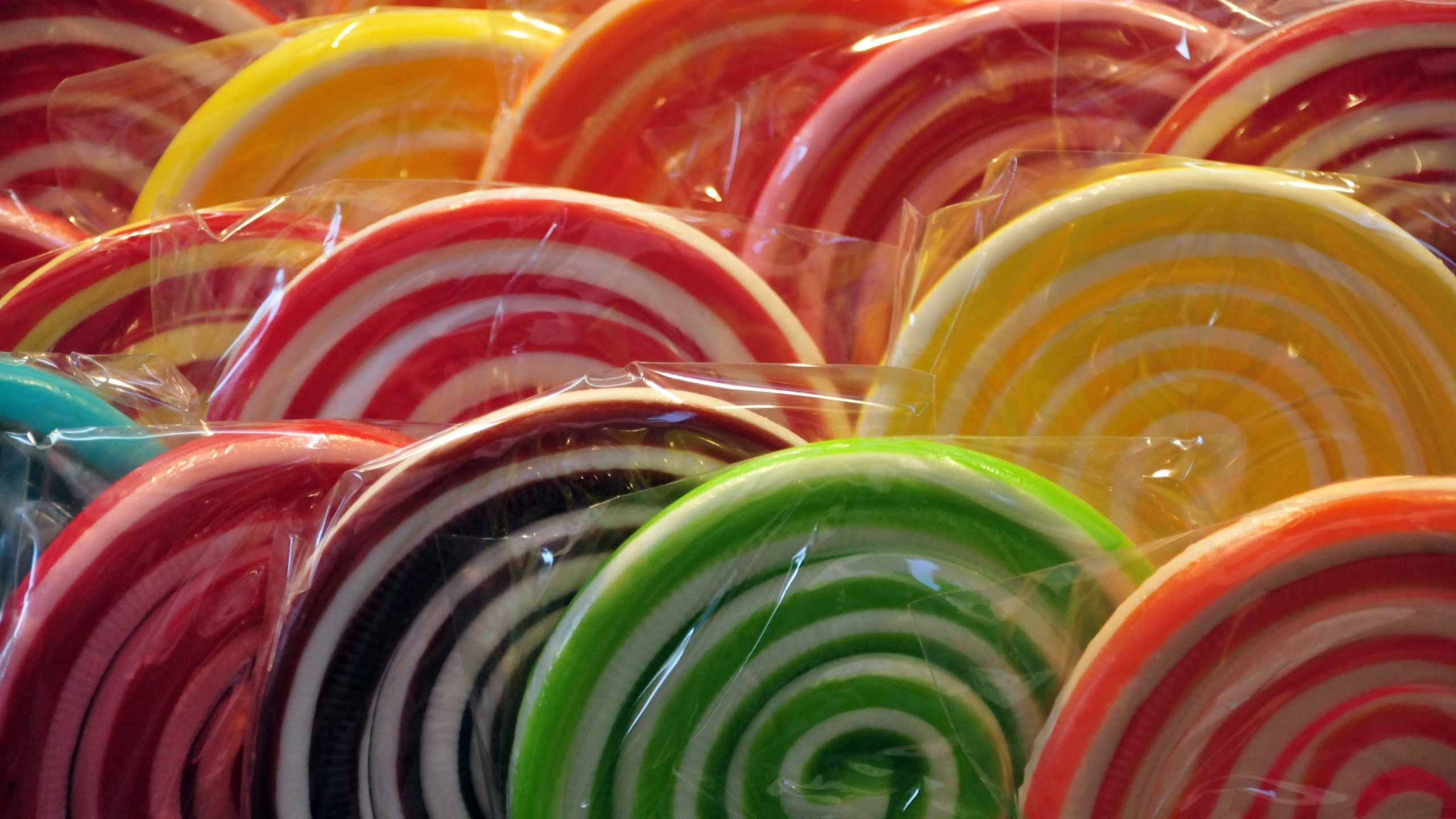 2560x1440 Lollipop Candy Wallpaper Background 62466