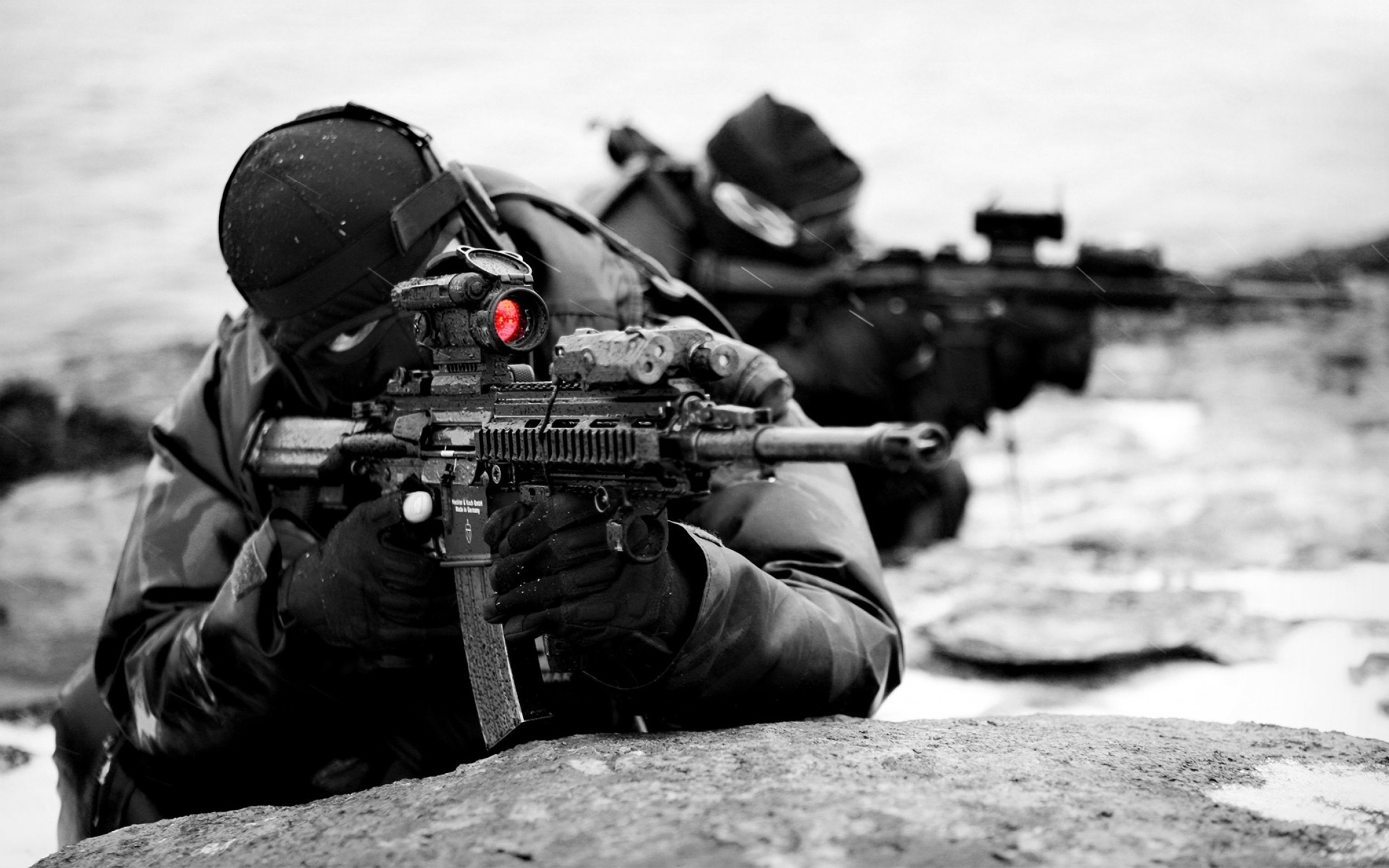 2560x1600 SWAT Military Sniper with  Resolution
