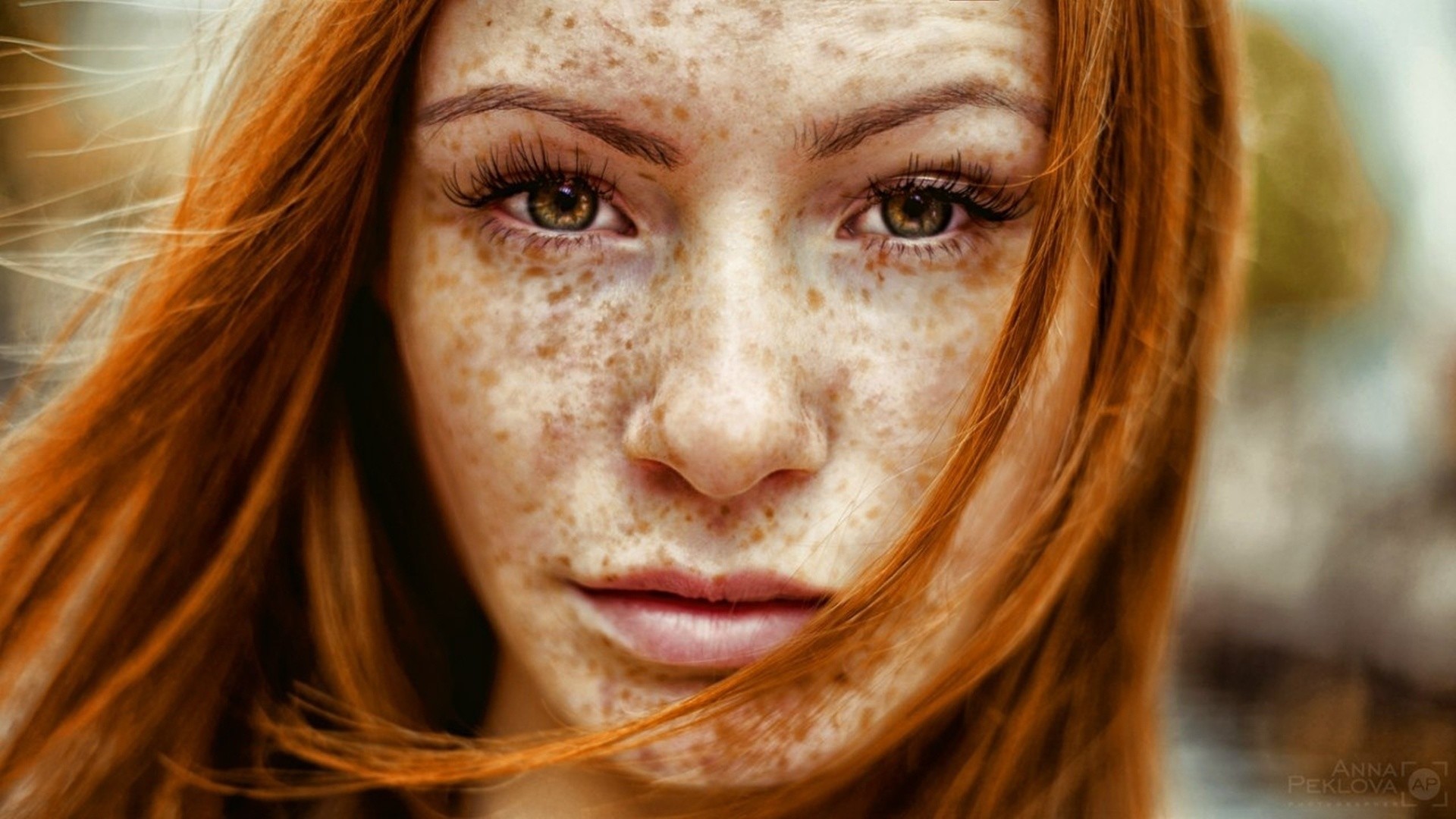 1920x1080 Freckled girl wallpapers and images