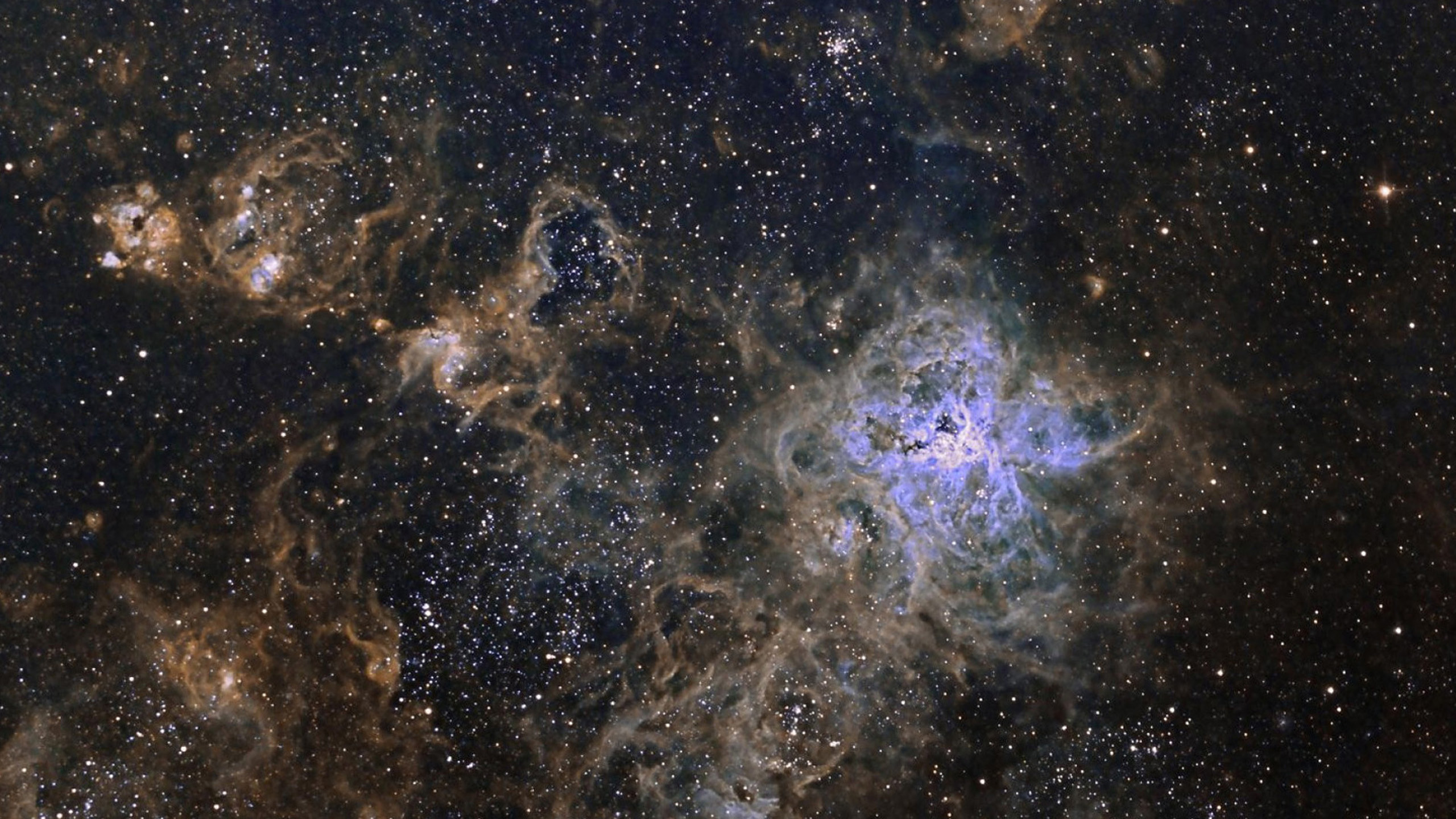 2560x1440 Hubble space wallpaper 06 .jpg (2560Ã1440)