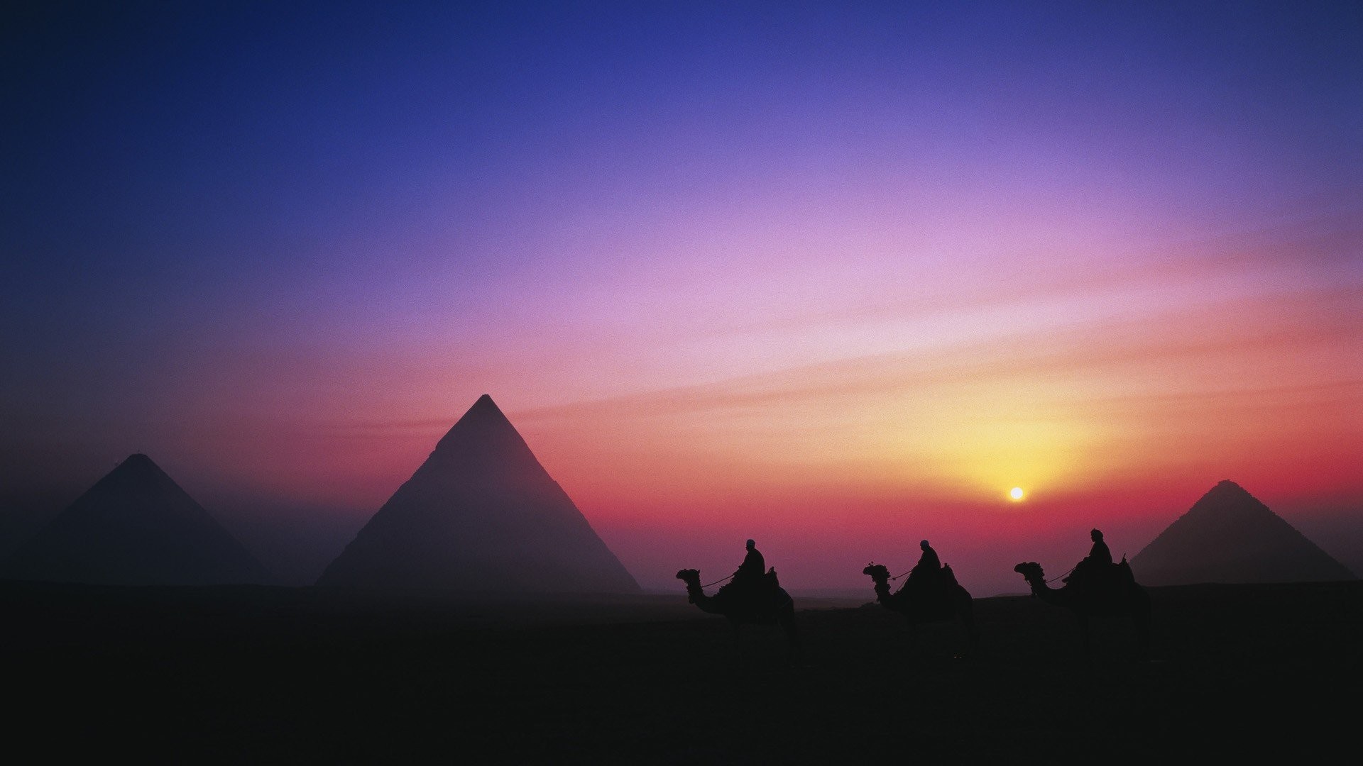 1920x1080 Sun Egypt morning Giza pyramids Great Pyramid of Giza wallpaper |   | 286409 | WallpaperUP