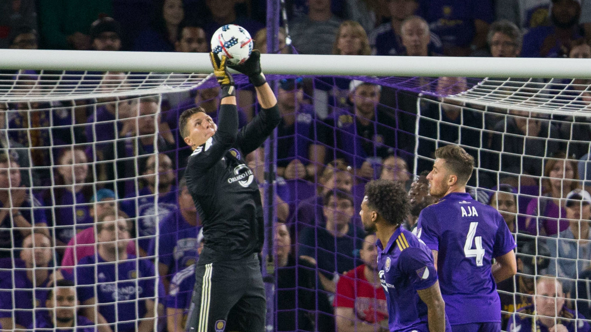 1920x1080 WATCH: Post and Joe Bendik steal three points for Orlando City Â· Soccer