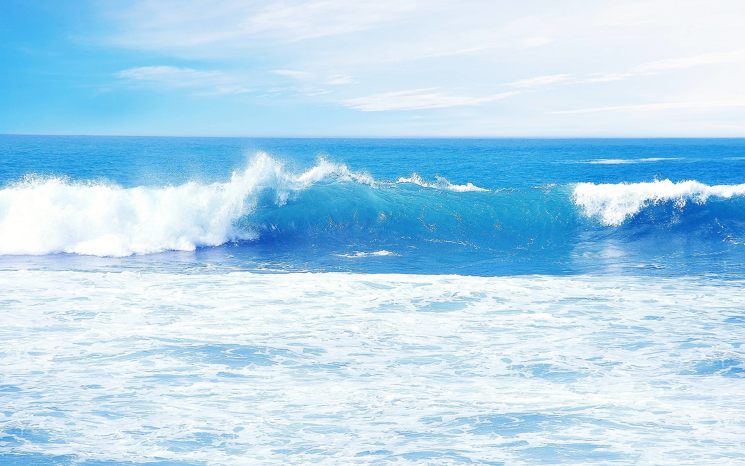 2560x1600 Blue Ocean Waves Wallpapers | Pictures
