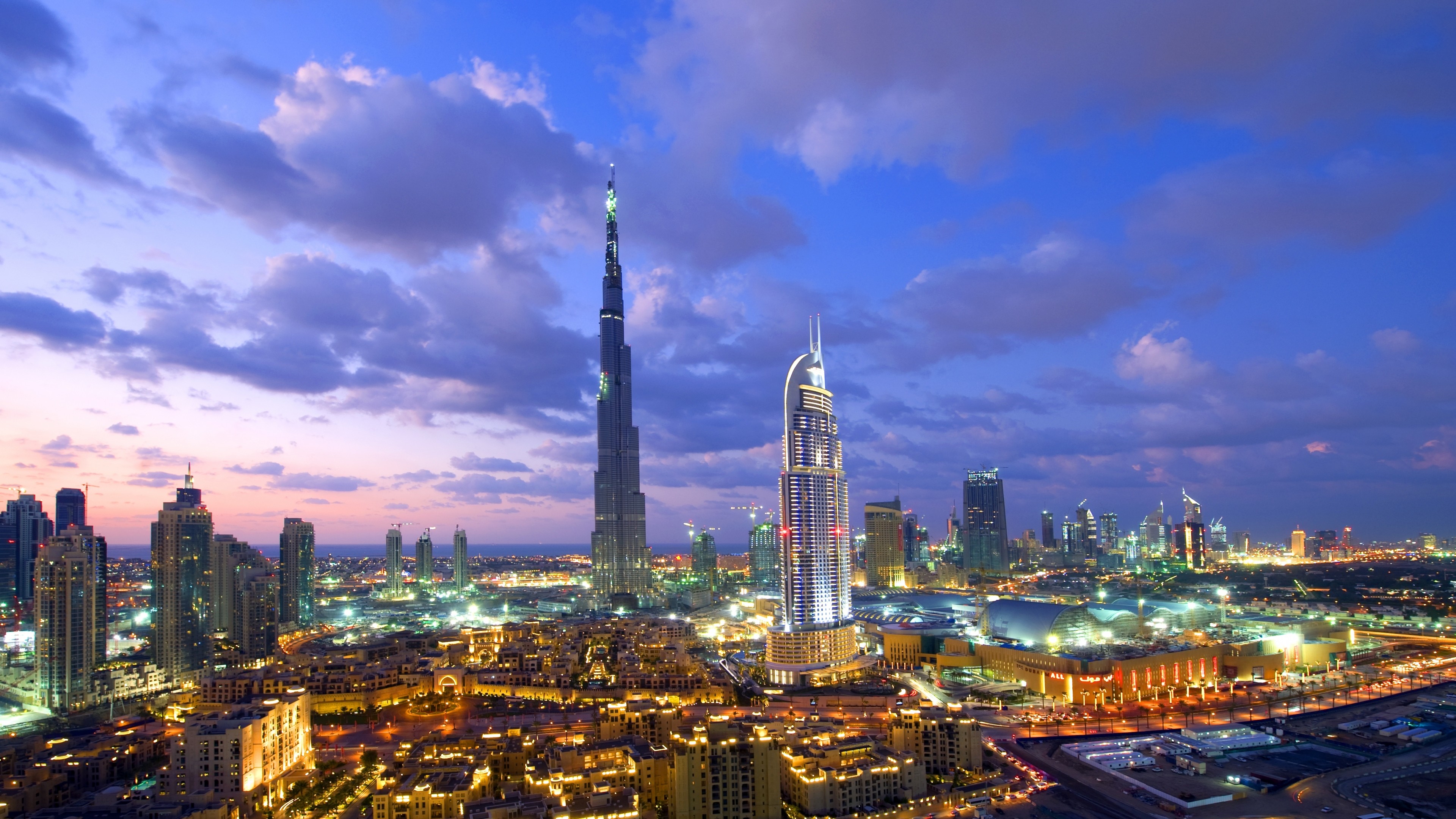 3840x2160 Preview wallpaper dubai, building, view from the top, view, city lights  