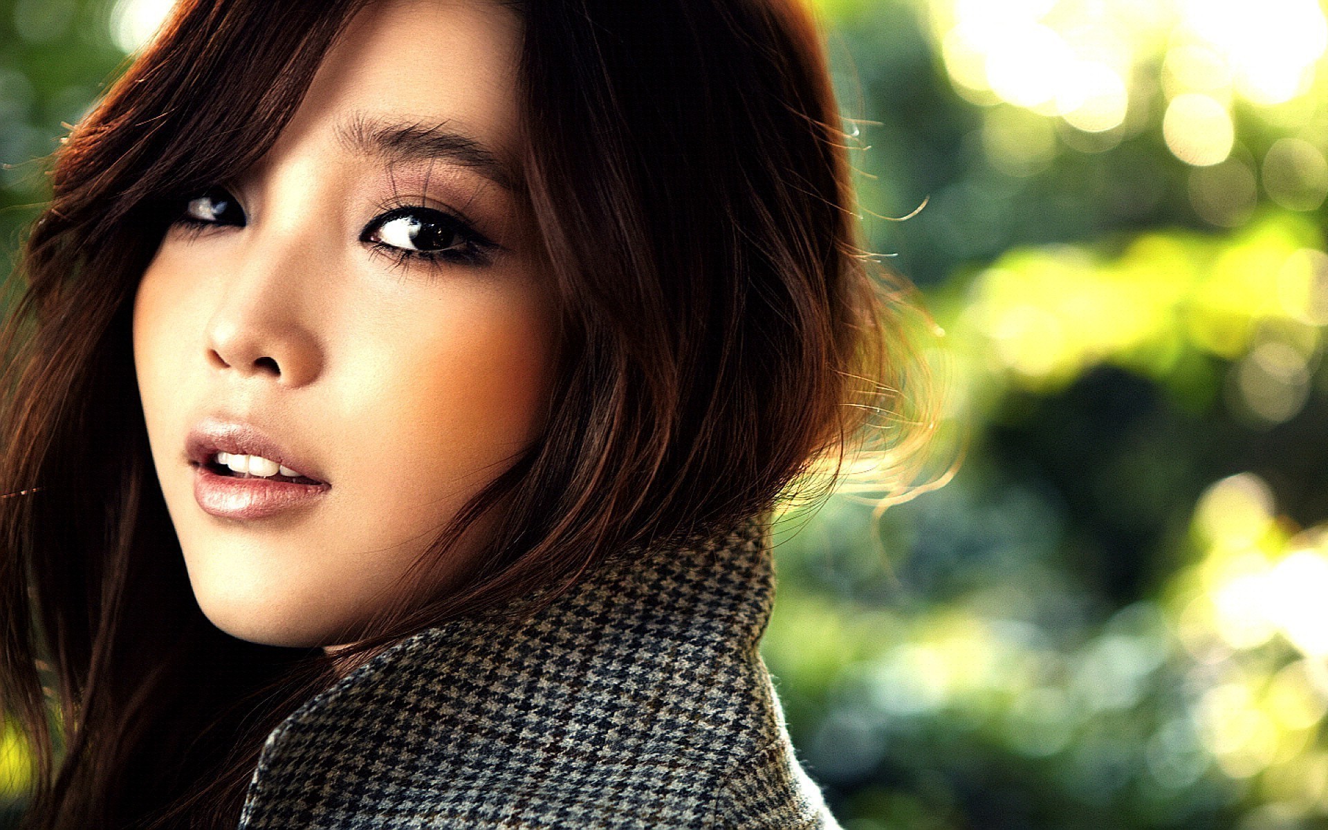 1920x1200 model, Simple Background, Women, IU Wallpapers HD / Desktop and Mobile  Backgrounds