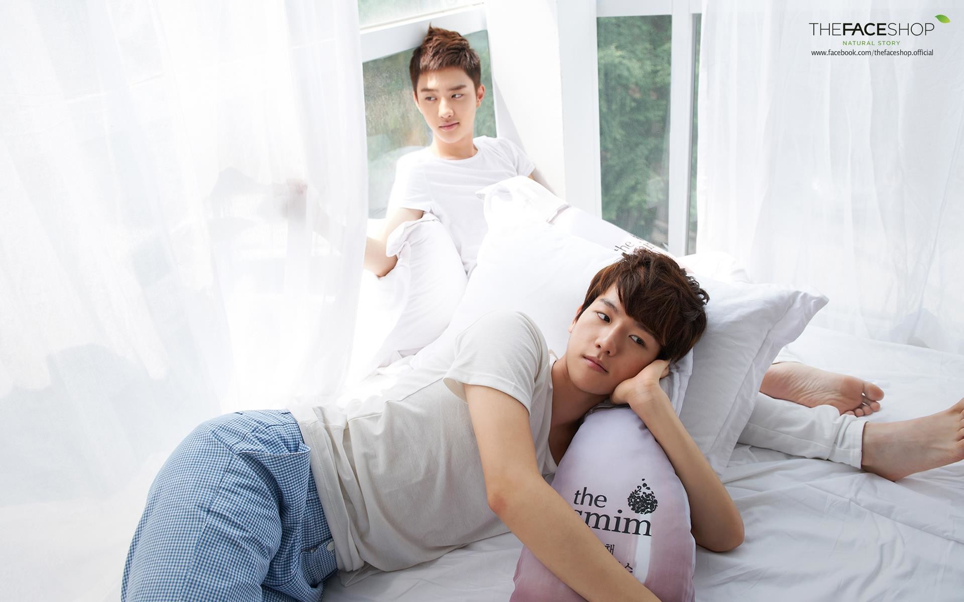 1920x1200 EXO-K Baekhyun and D.O The Face Shop HD Wallpaper [why are they on the same  bed?