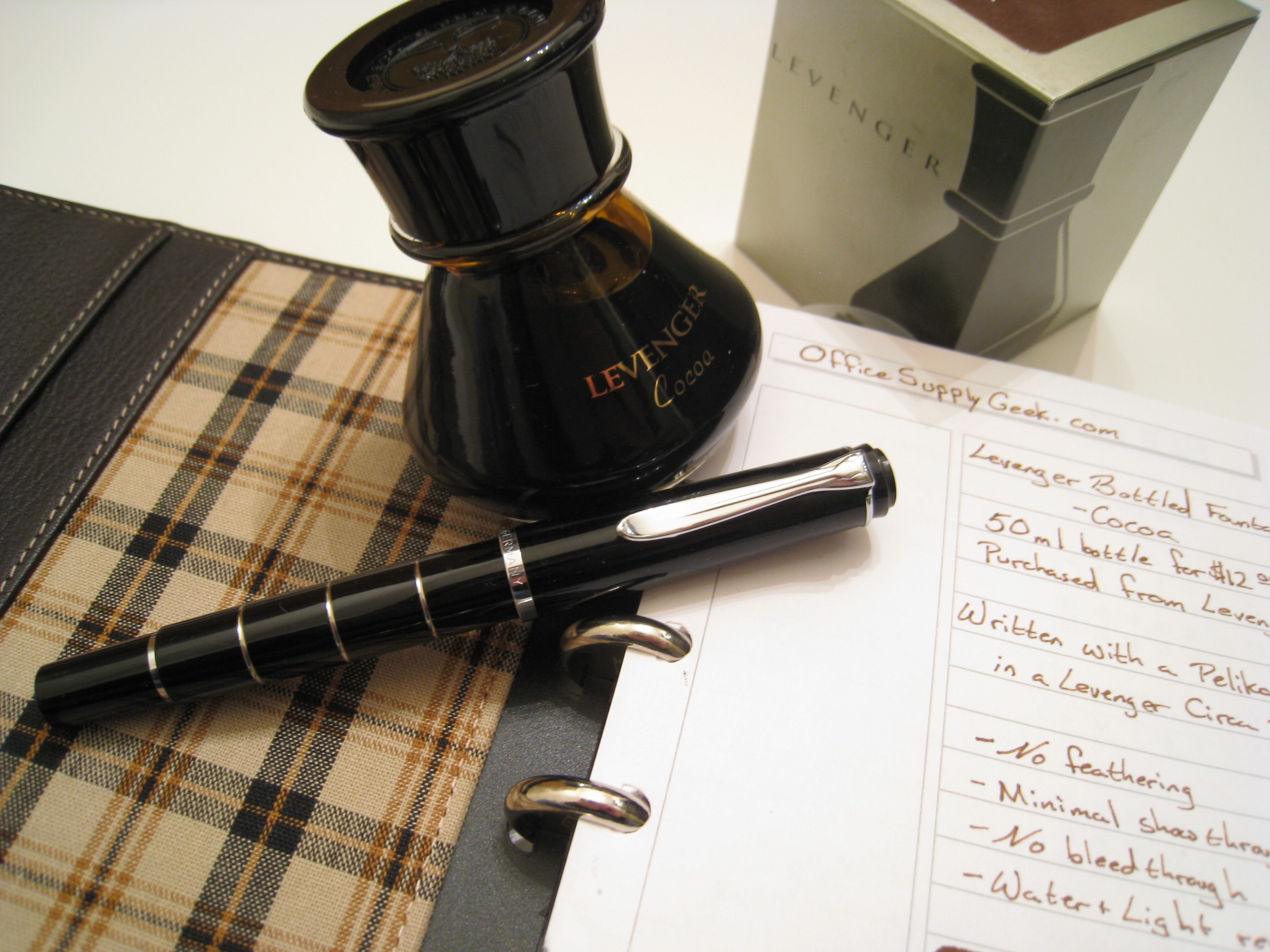 2592x1944 Levenger Cocoa Bottled Fountain Pen ink with Levenger Circa Planner and  Pelikan fountain pen