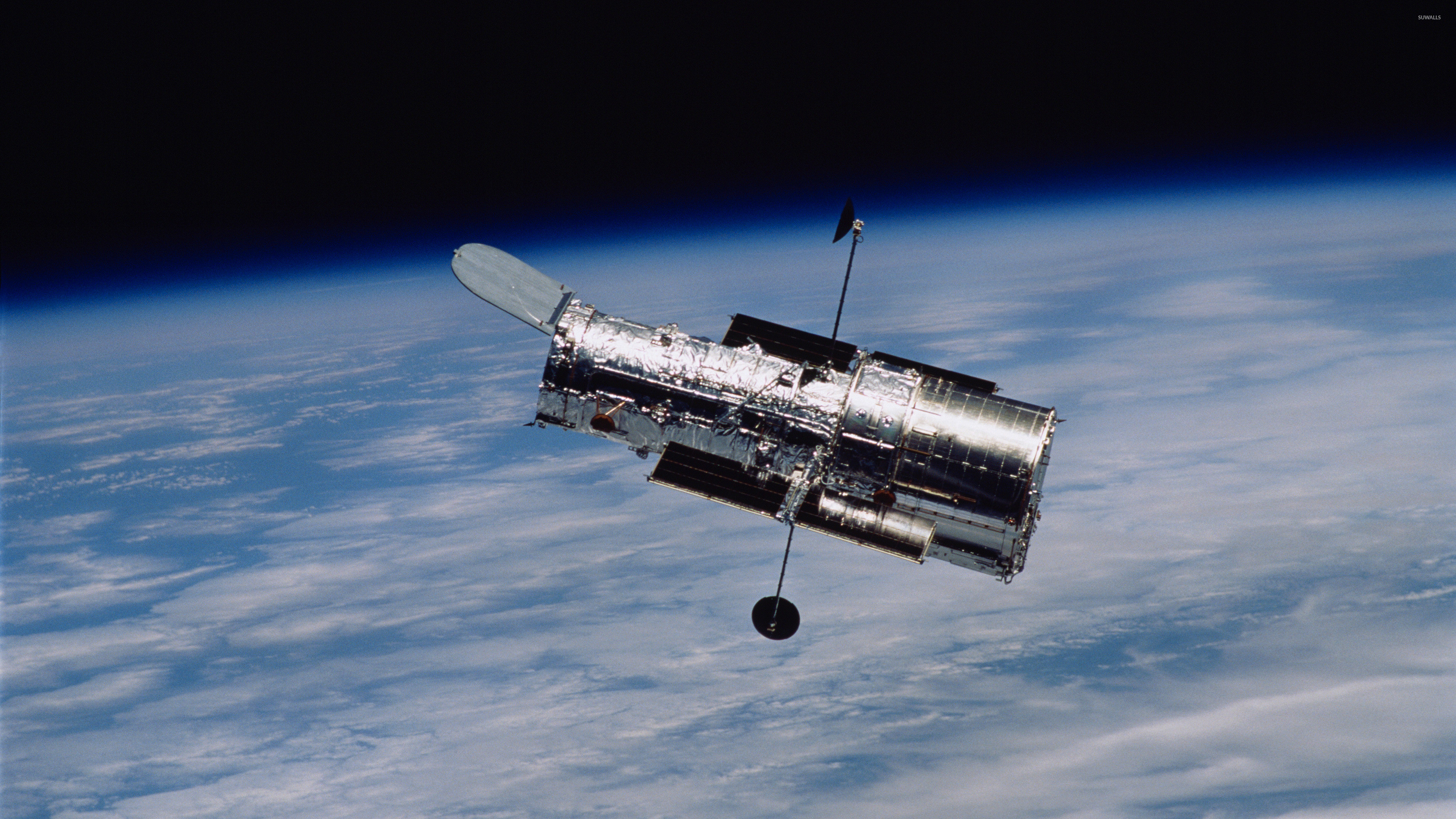 3840x2160 Hubble Space Telescope in orbit wallpaper
