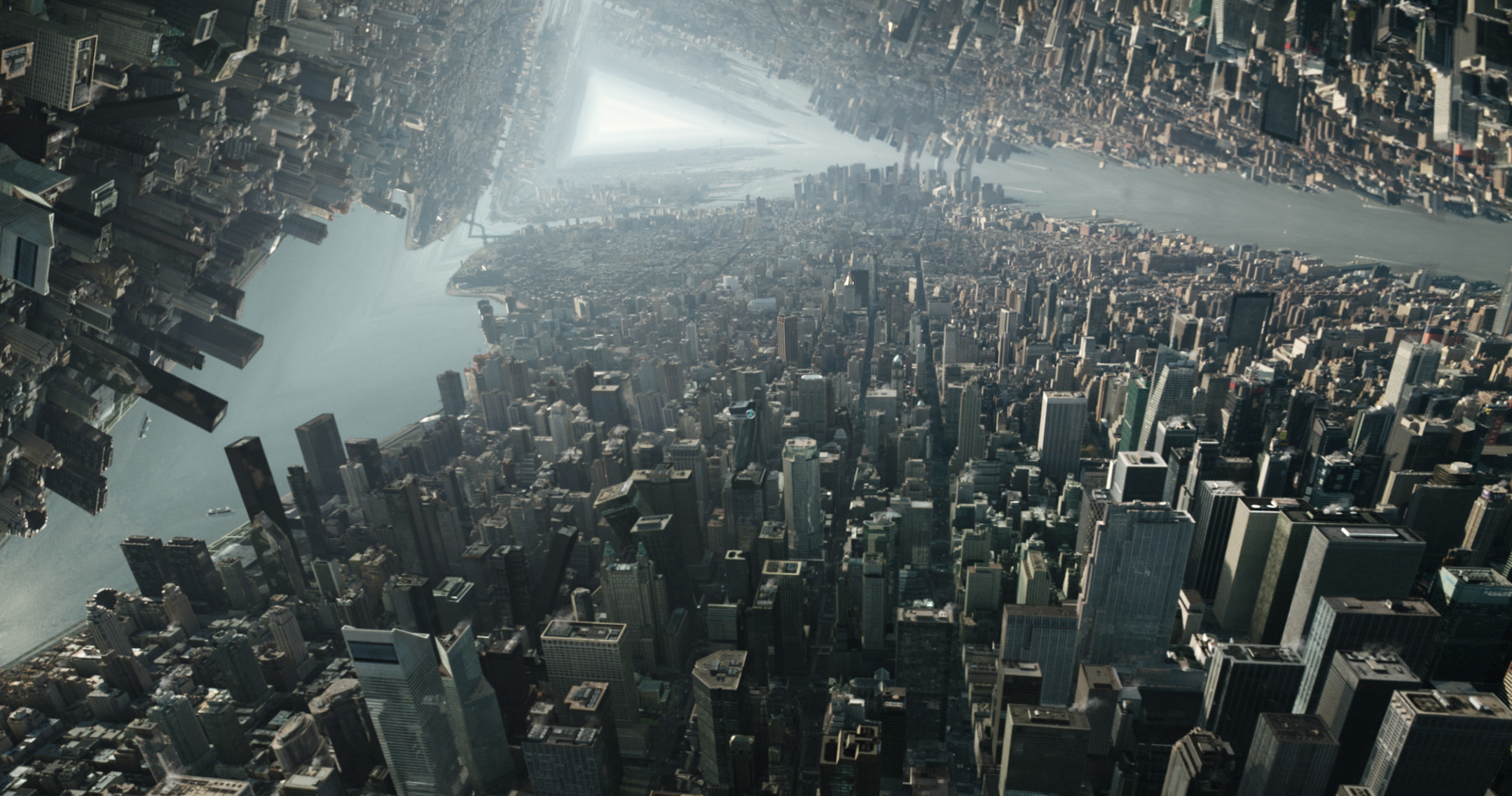 2158x1136 Marvel's DOCTOR STRANGE: New York City (Film Frame/Marvel)
