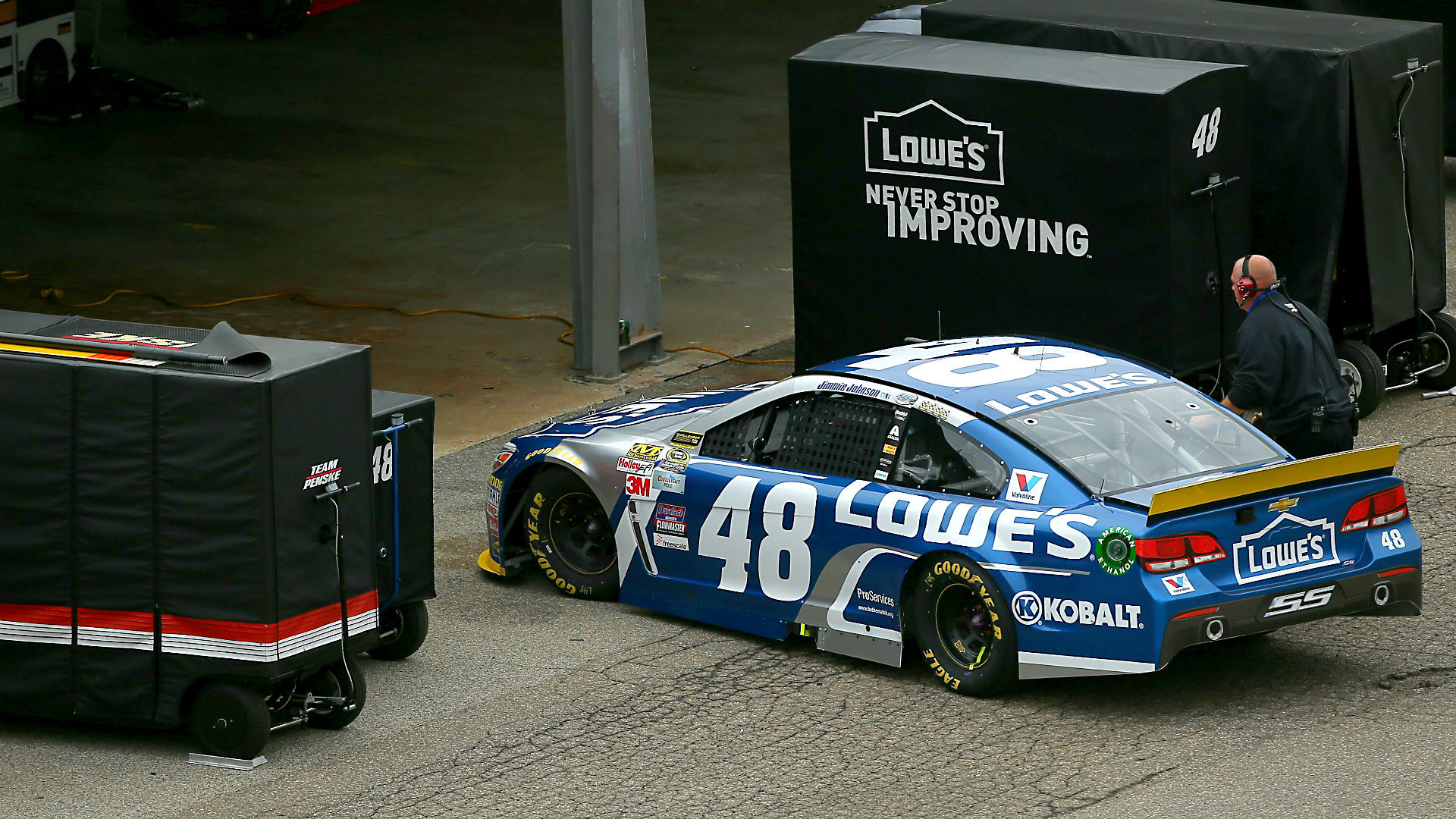 1920x1080 Jimmie Johnson in Chase trouble; problem sends his car to Dover garage |  NASCAR | Sporting News