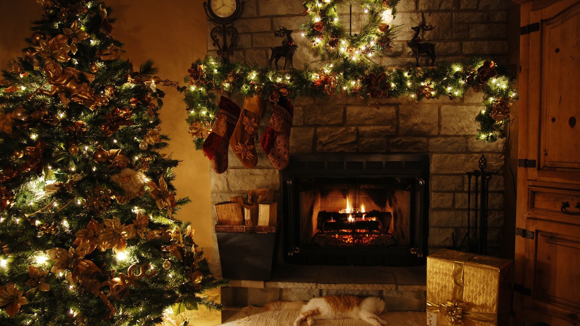 1920x1080 Christmas Fireplace 330467