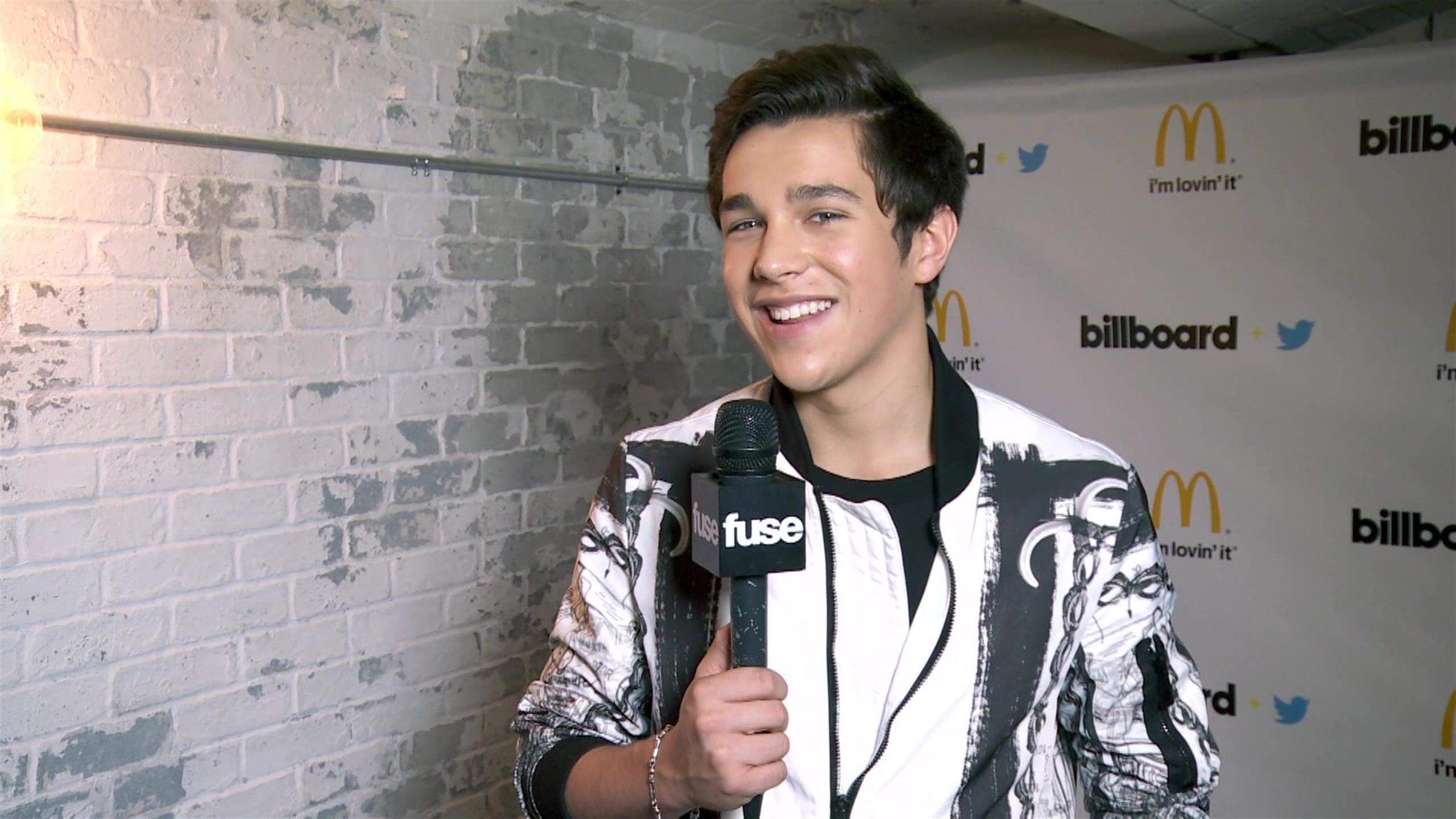 2560x1440 Watch a 16-Year-Old Austin Mahone Talk the Fan Pandemonium He Experienced  in School - Fuse
