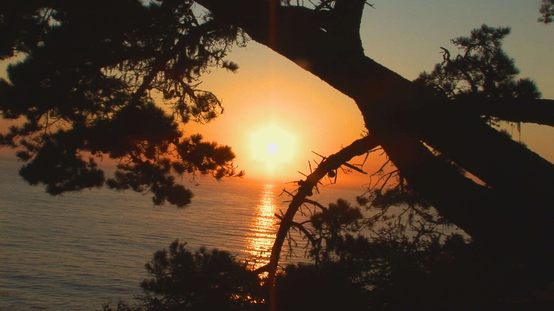 1920x1080 Big Sur Sunset Screensaver