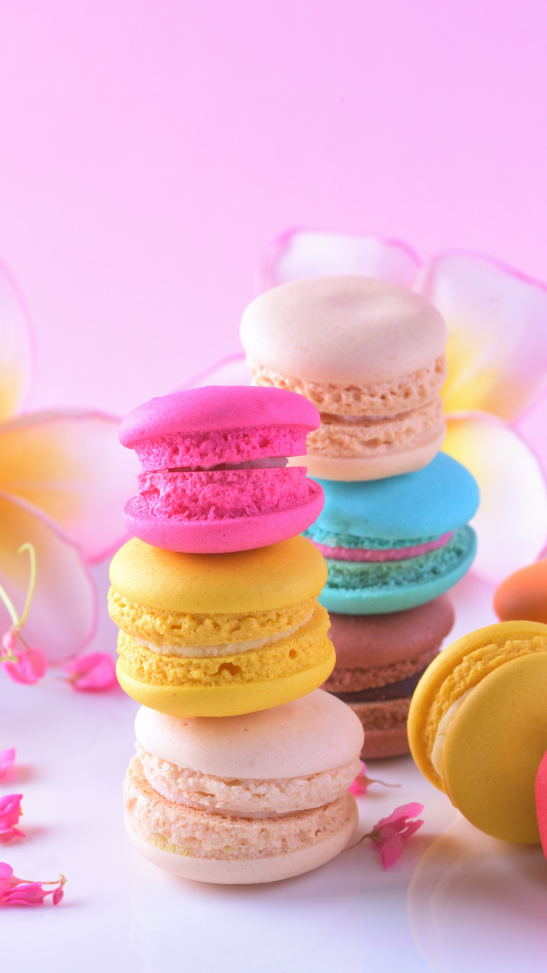 1080x1920  wallpaper Macarons, yummy, sweets, colorful