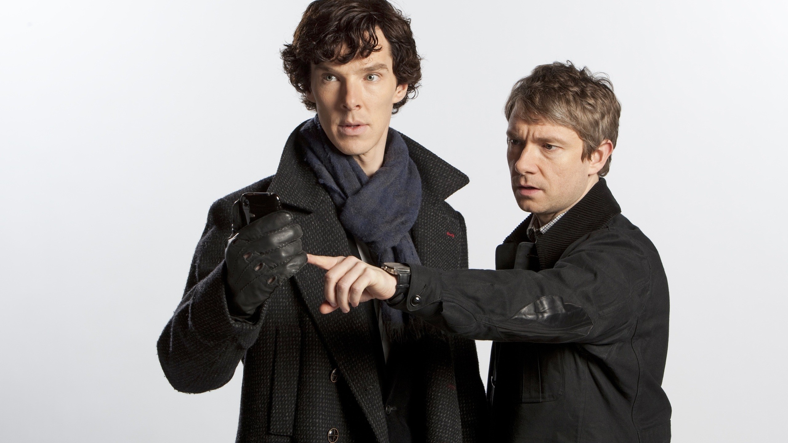 2560x1440 Sherlock and John