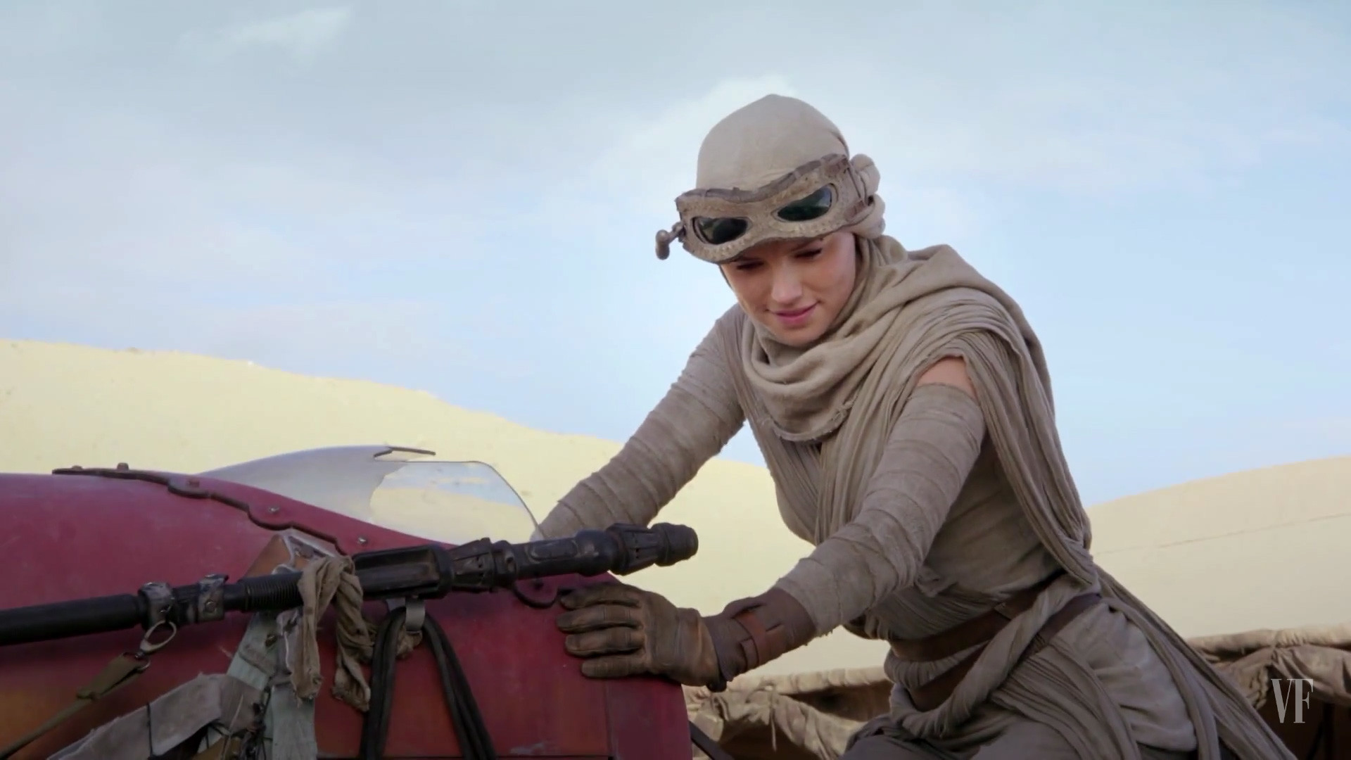 1920x1080 Rey riding her Speeder - Star Wars 7: The Force Awakens  wallpaper