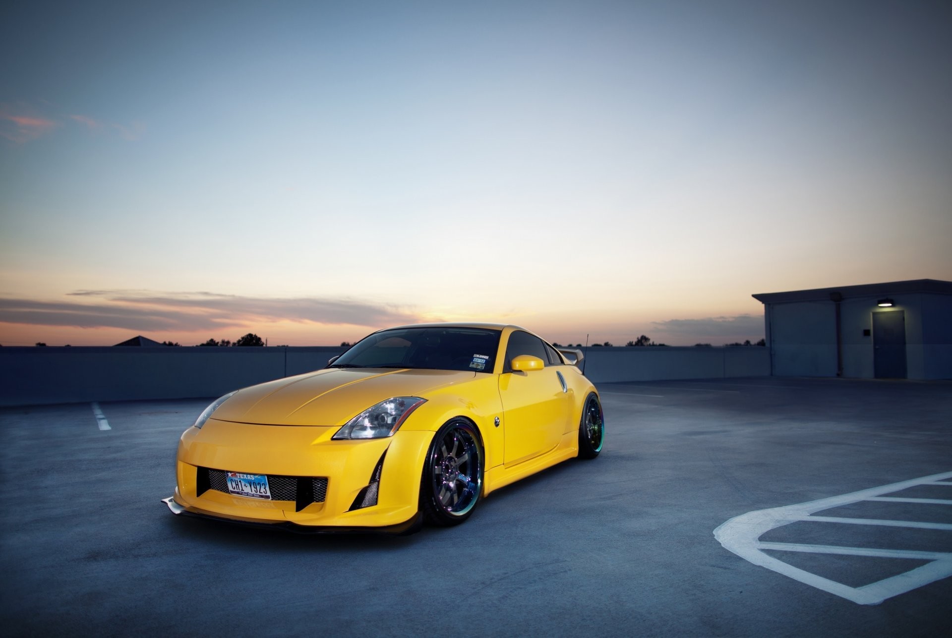 1920x1287 auto cars nissan 350z nissan 350z tuning tuning auto wallpapers auto city  parking photo