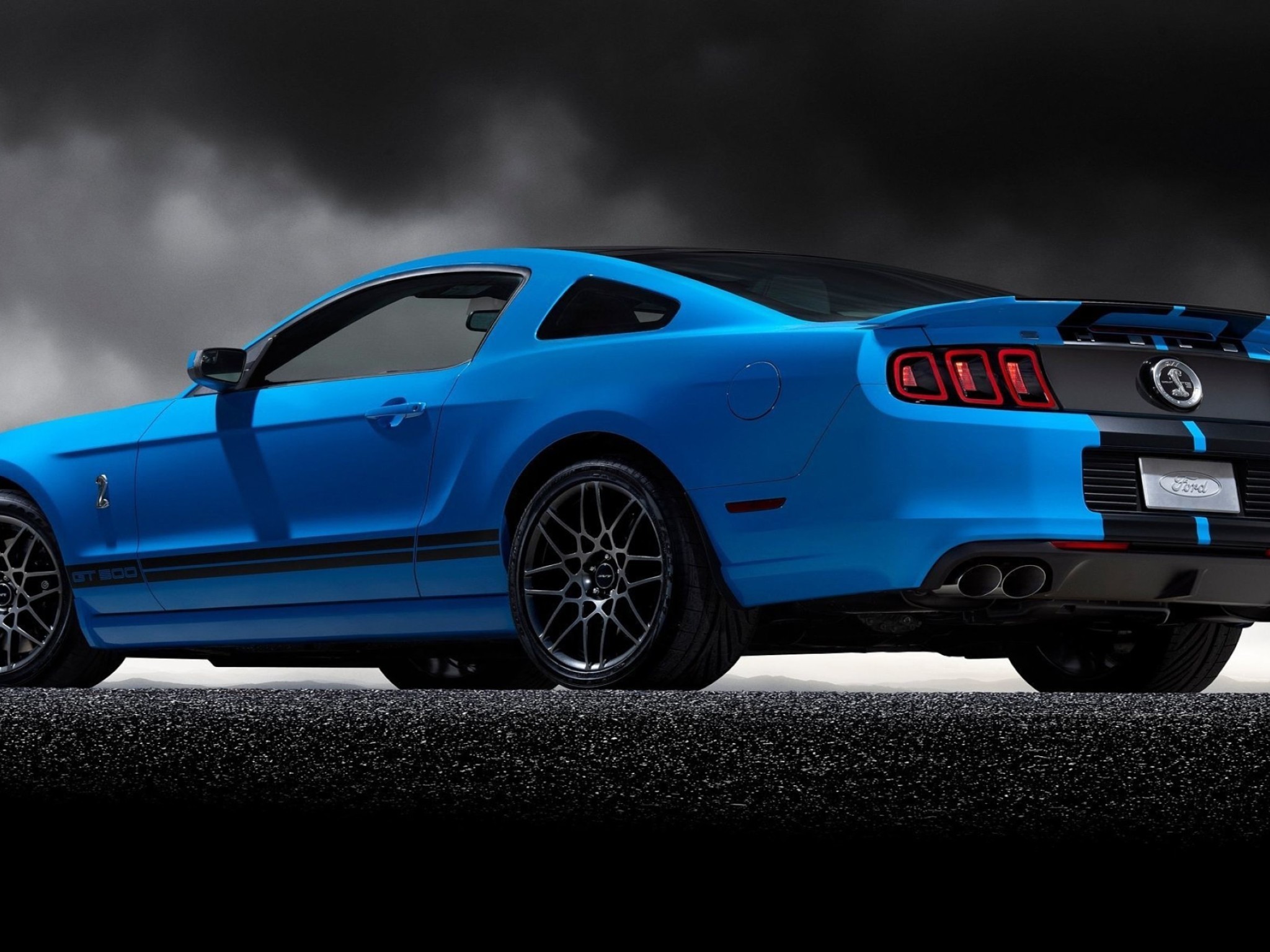 2048x1536 Ford Shelby Mustang Gt 500 Wallpaper