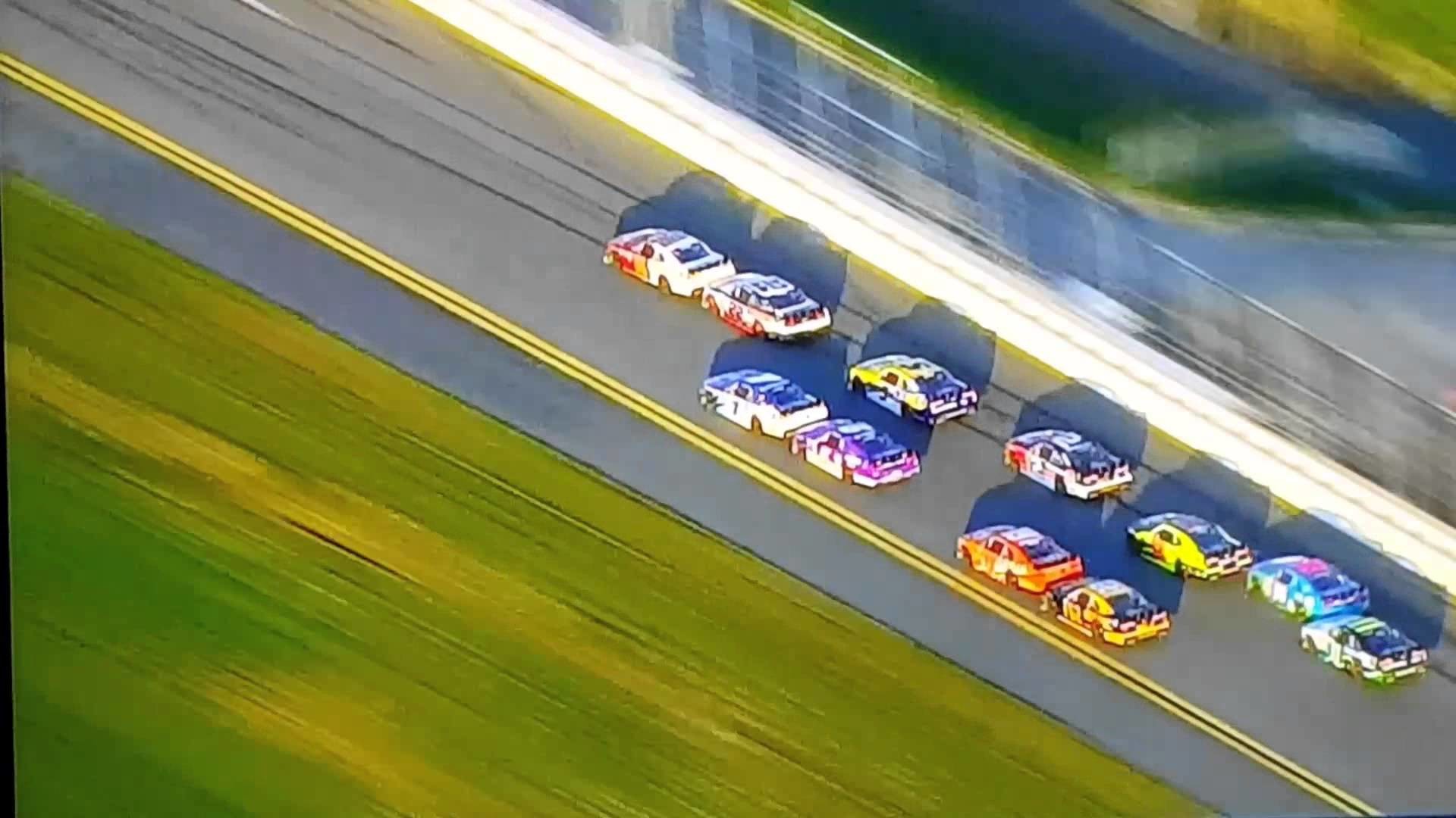 1920x1080 chase Elliott and Joey Logano fight for the win at Daytona in the xfinty  series