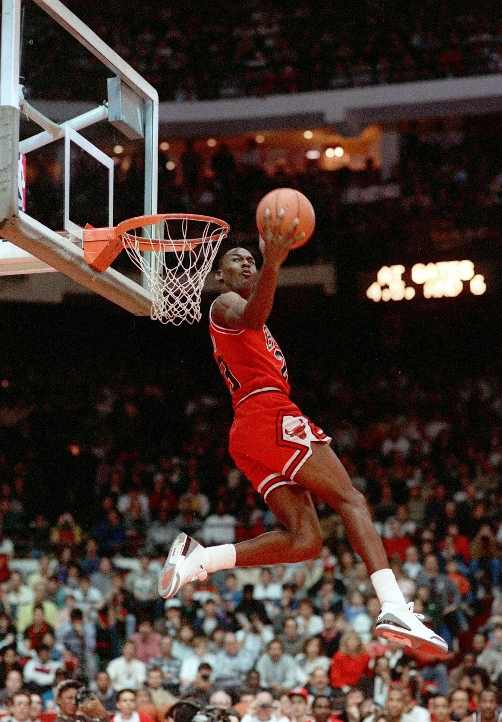 2087x3000 Michael Jordan Wallpapers HD Download Free | PixelsTalk.Net