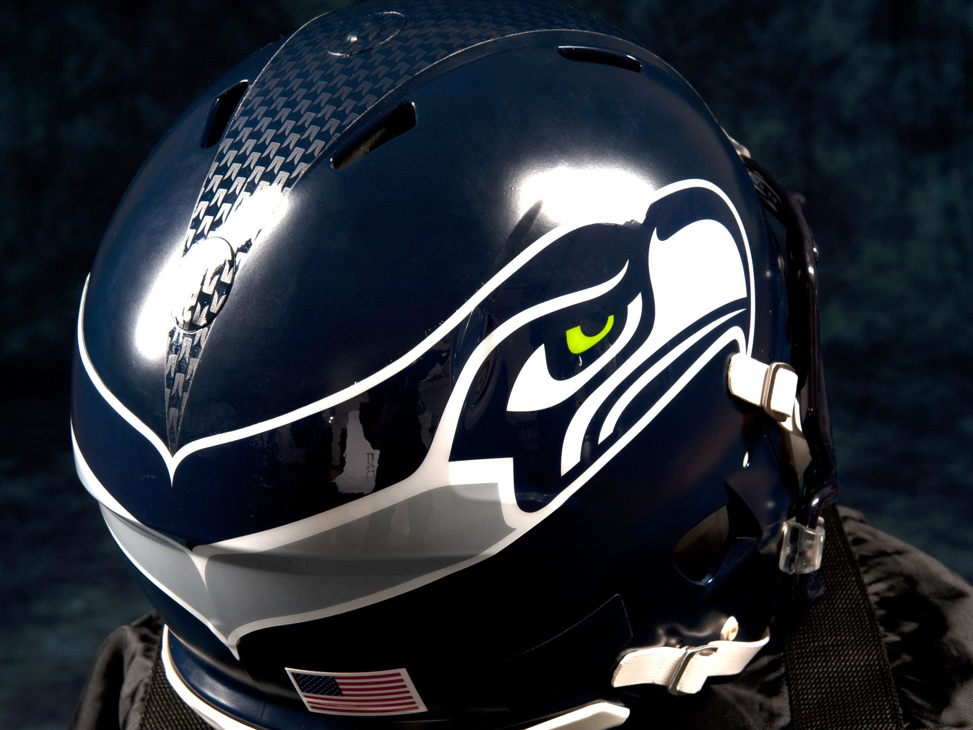 1920x1440 New Seahawks Helmet