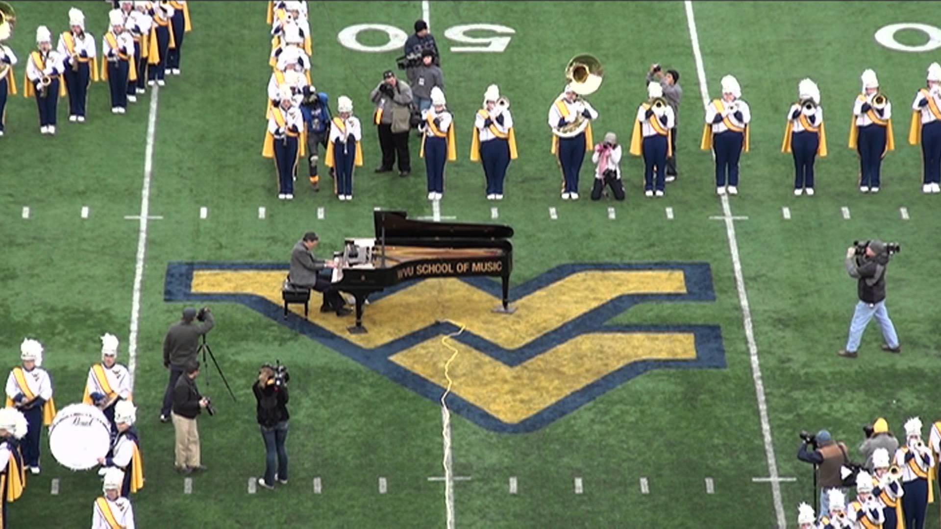 1920x1080 "Country Roads" - WVU Marching Band featuring James "Doc" Miltenberger -  YouTube