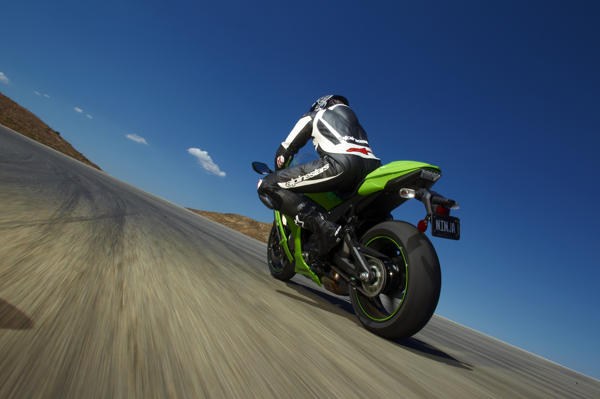 2000x1333 Official: 2011 Kawasaki ZX-10R Gets 750 RPM Redline Reduction Because of  EPA Noise Laws - Asphalt & Rubber