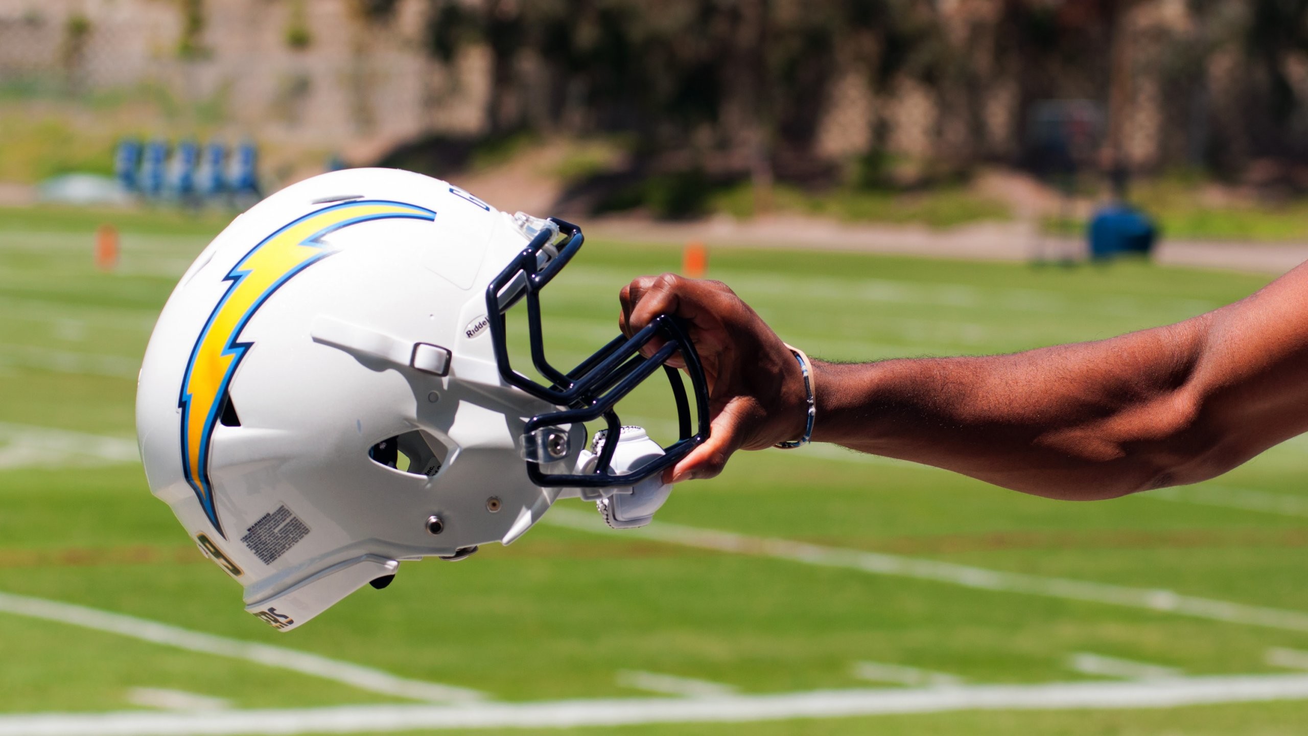 2560x1440 san diego chargers 2k wallpaper high definition amazing cool desktop  wallpapers for windows apple mac download free 2560Ã1440 Wallpaper HD