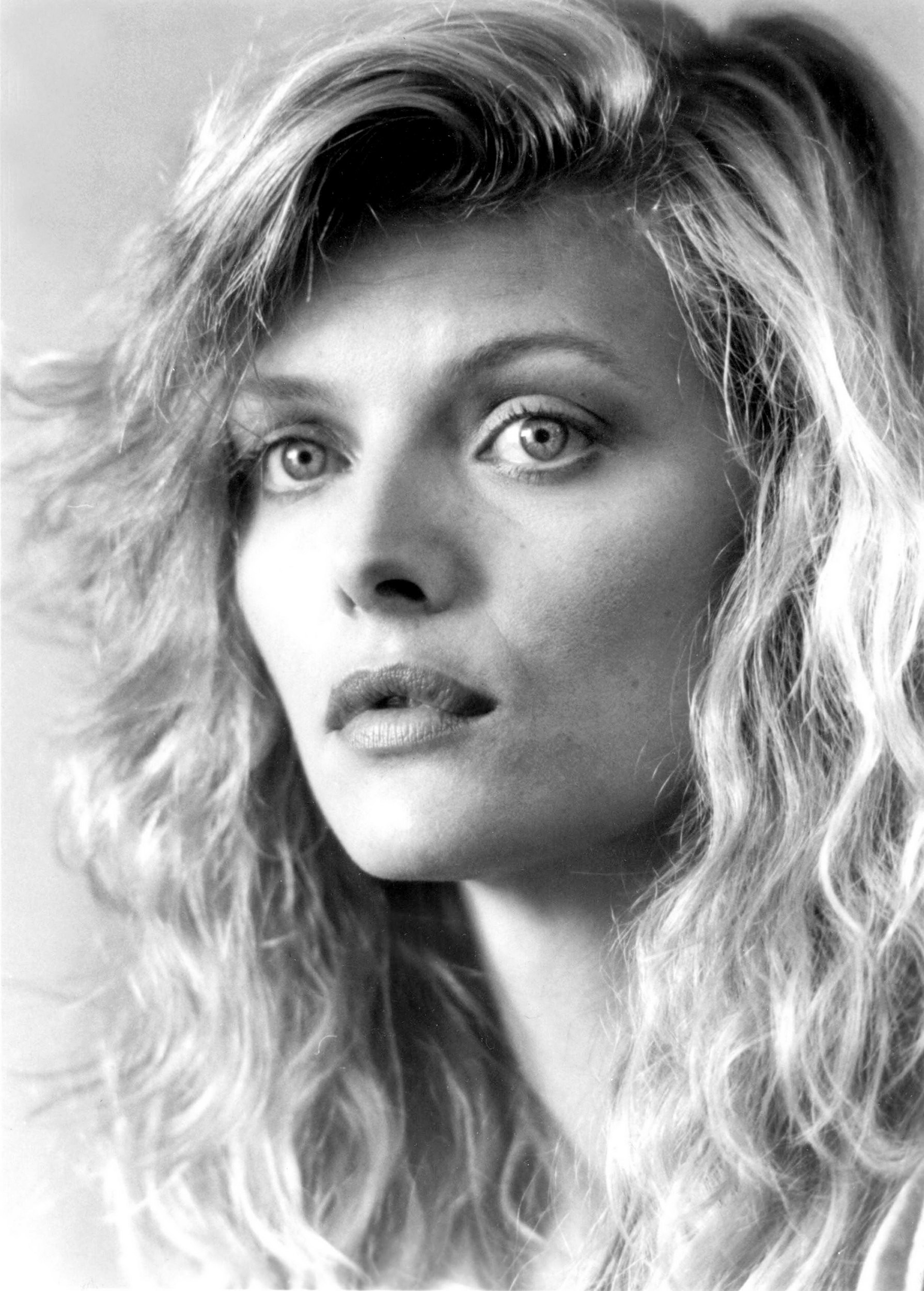 1789x2500 Michelle Pfeiffer Young
