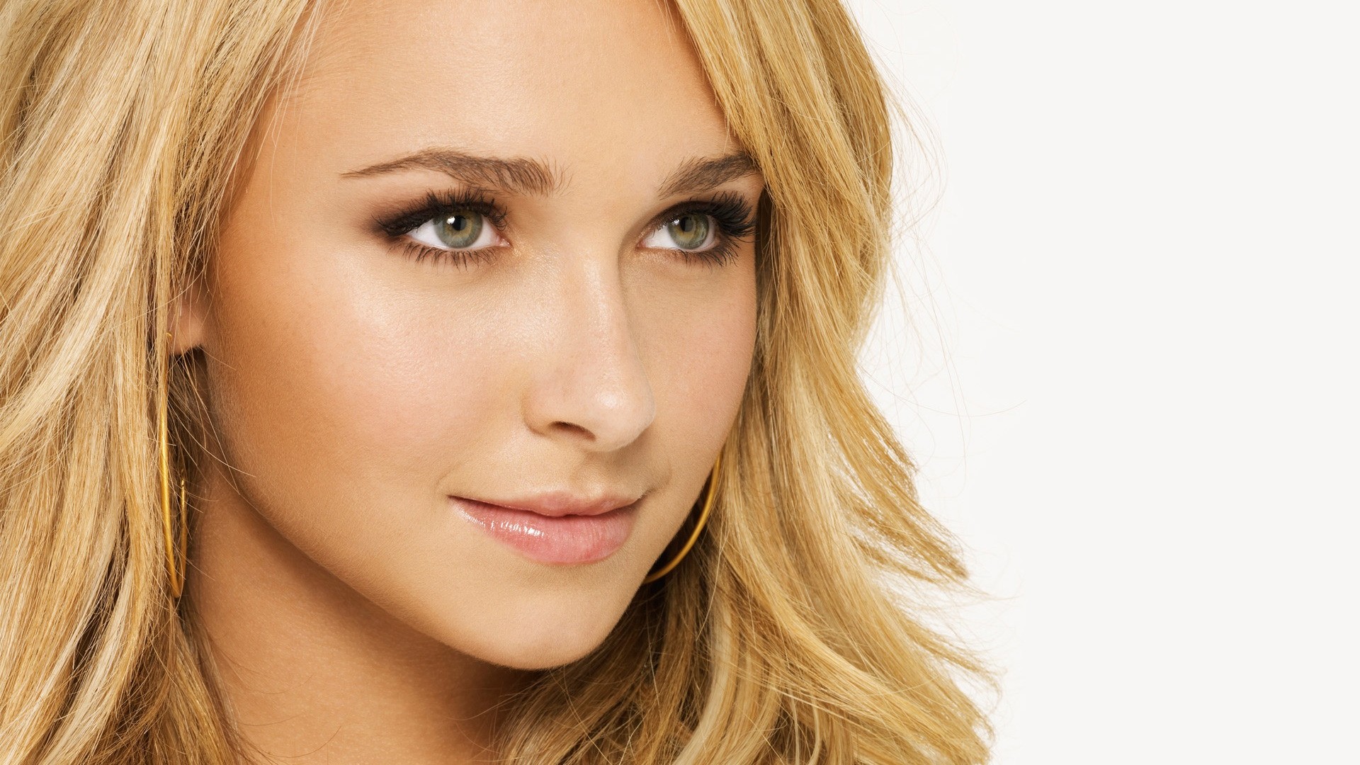 1920x1080 Download now full hd wallpaper hayden panettiere face mascara pretty smile  ...