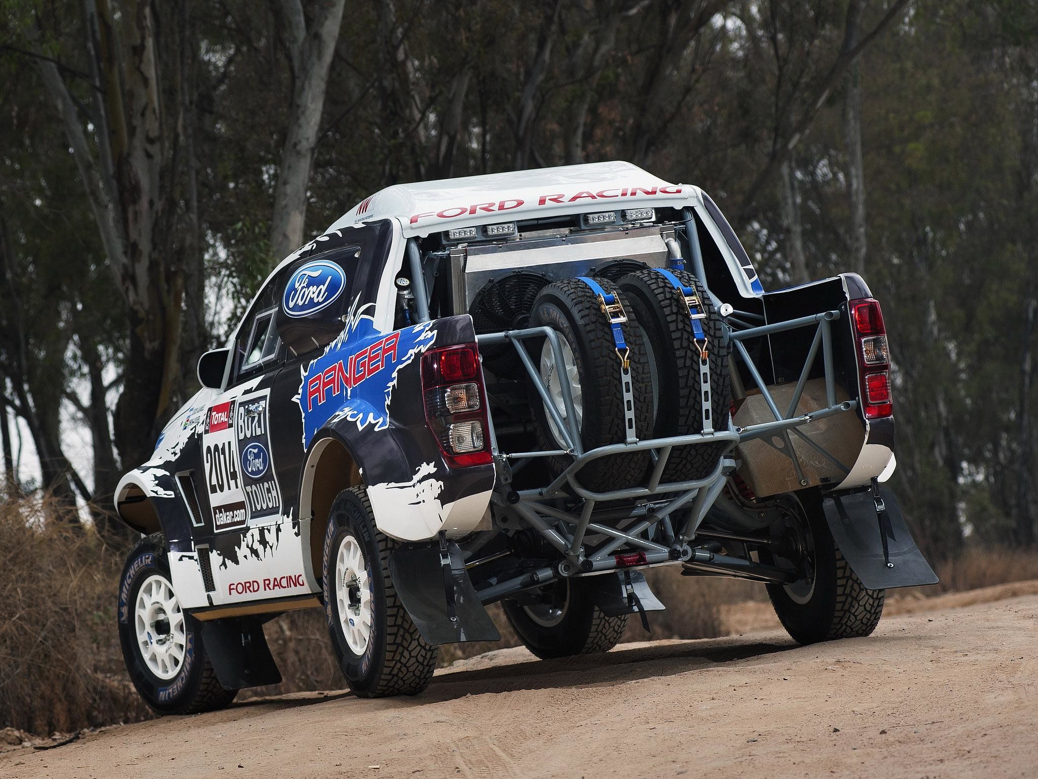 2048x1536 HD 2014 Ford Ranger Dakar Rally Offroad Truck Race Racing Photo Background  Wallpaper
