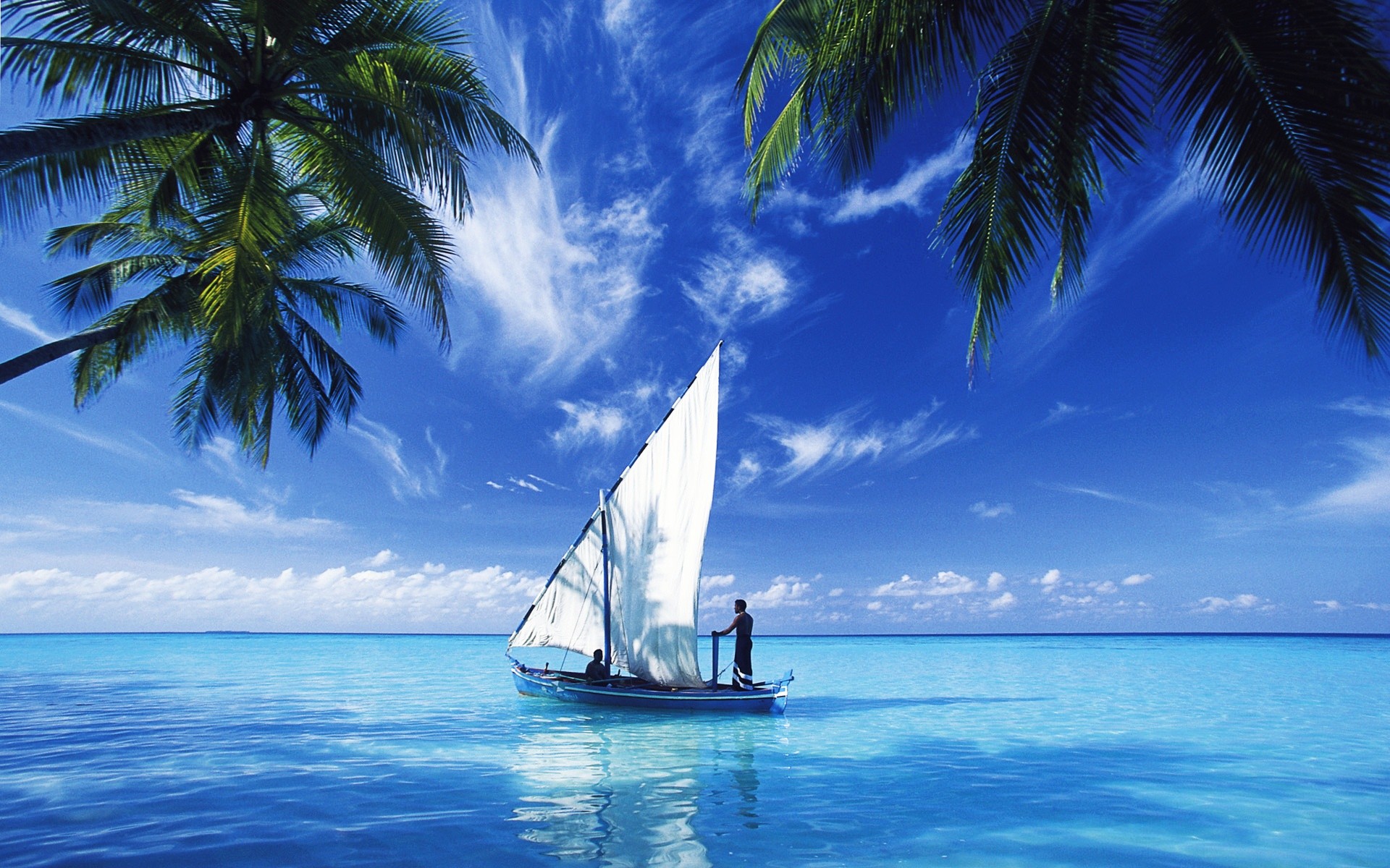 1920x1200 Sailing Over Indian Ocean Wallpapers : Hd Wallpapers