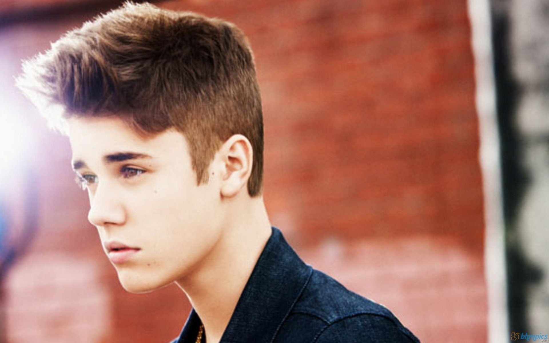 1920x1200 Justin Bieber Hairstyle Image Gallery - The Xerxes