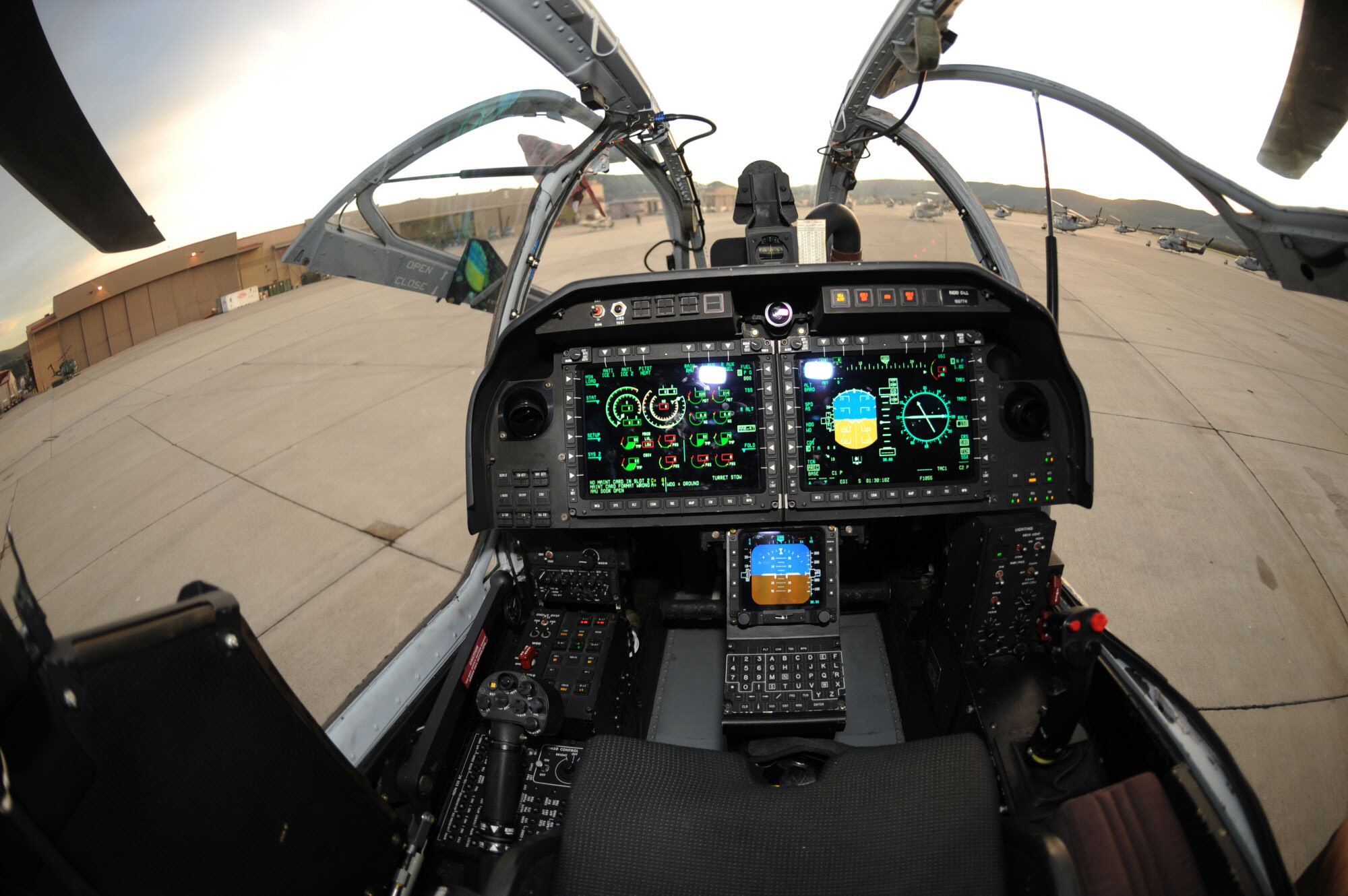 2000x1330 Aircraft cockpit pics