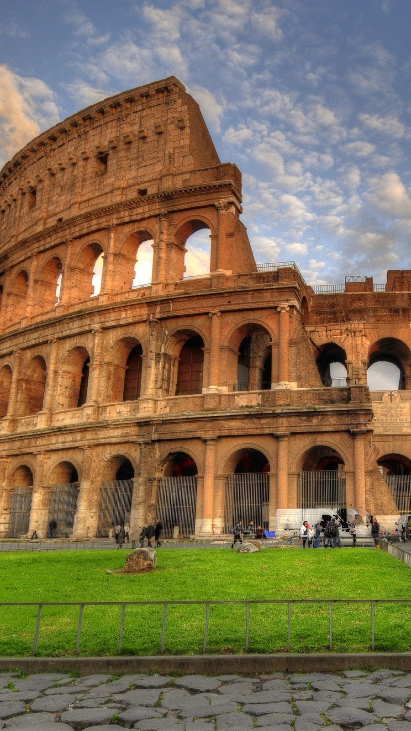 1440x2560  Wallpaper colosseum, rome, italy, tourists, attractions, hdr