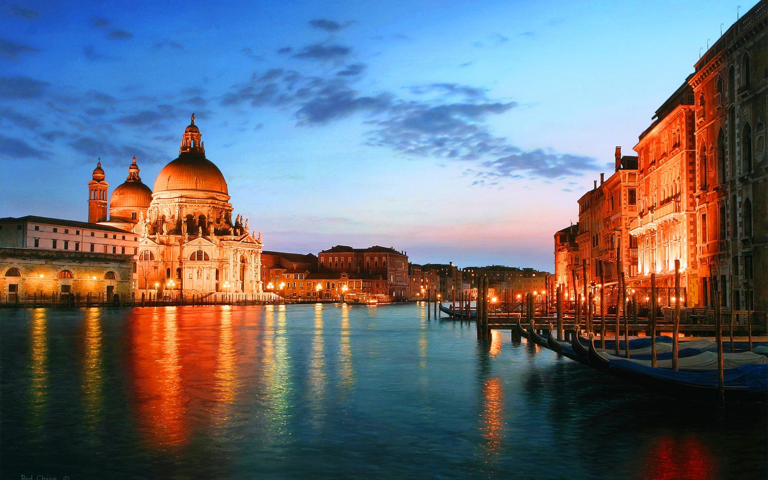 2560x1600 Venice Italy HD Picture.