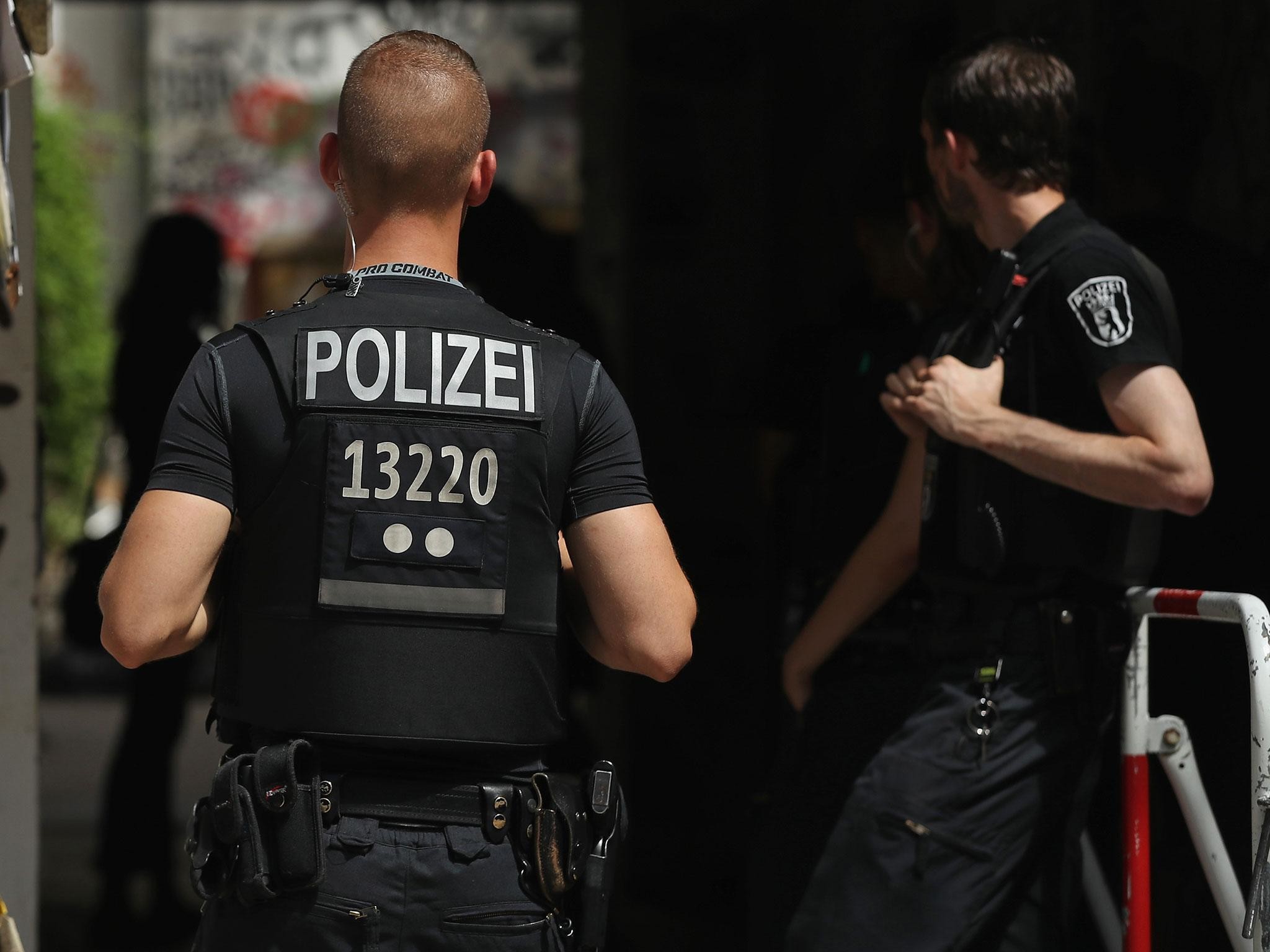 2048x1536 Police officers shot by right-wing extremist in Germany