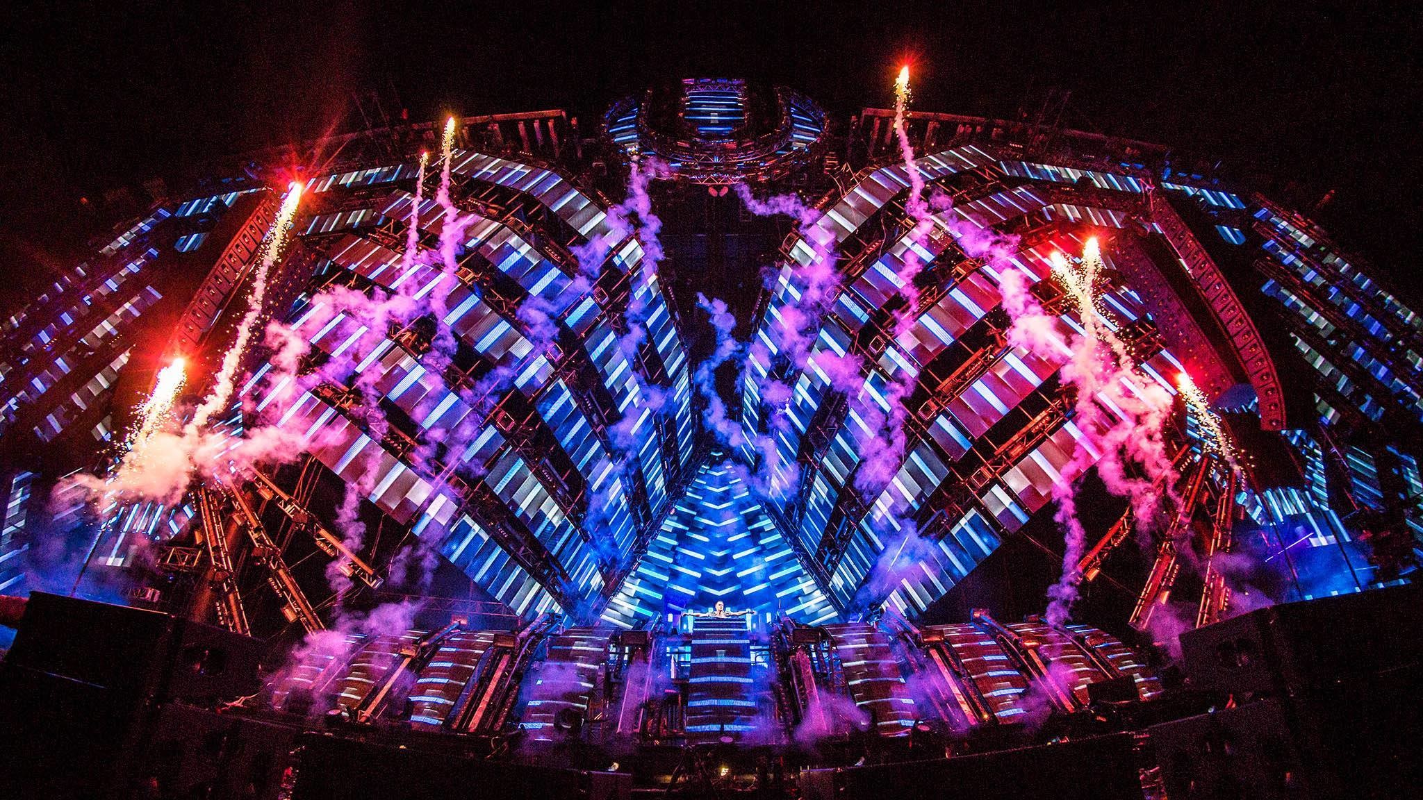 2048x1152 Armin van Buuren live at Ultra Music Festival Miami 2016 stage fireworks