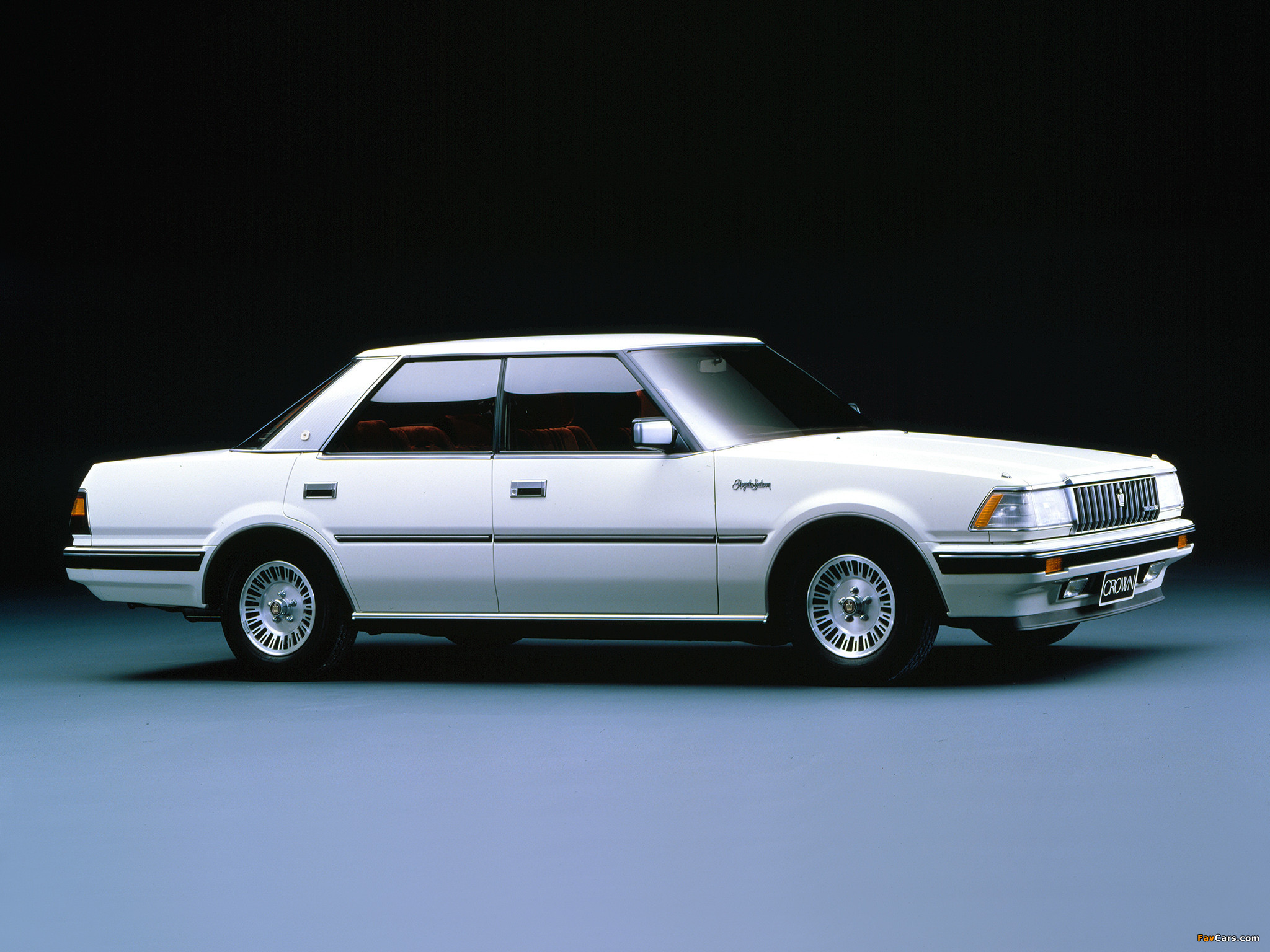 2048x1536 Toyota Crown Royal Saloon (S120) 1983–87 wallpapers (2048 x 1536)