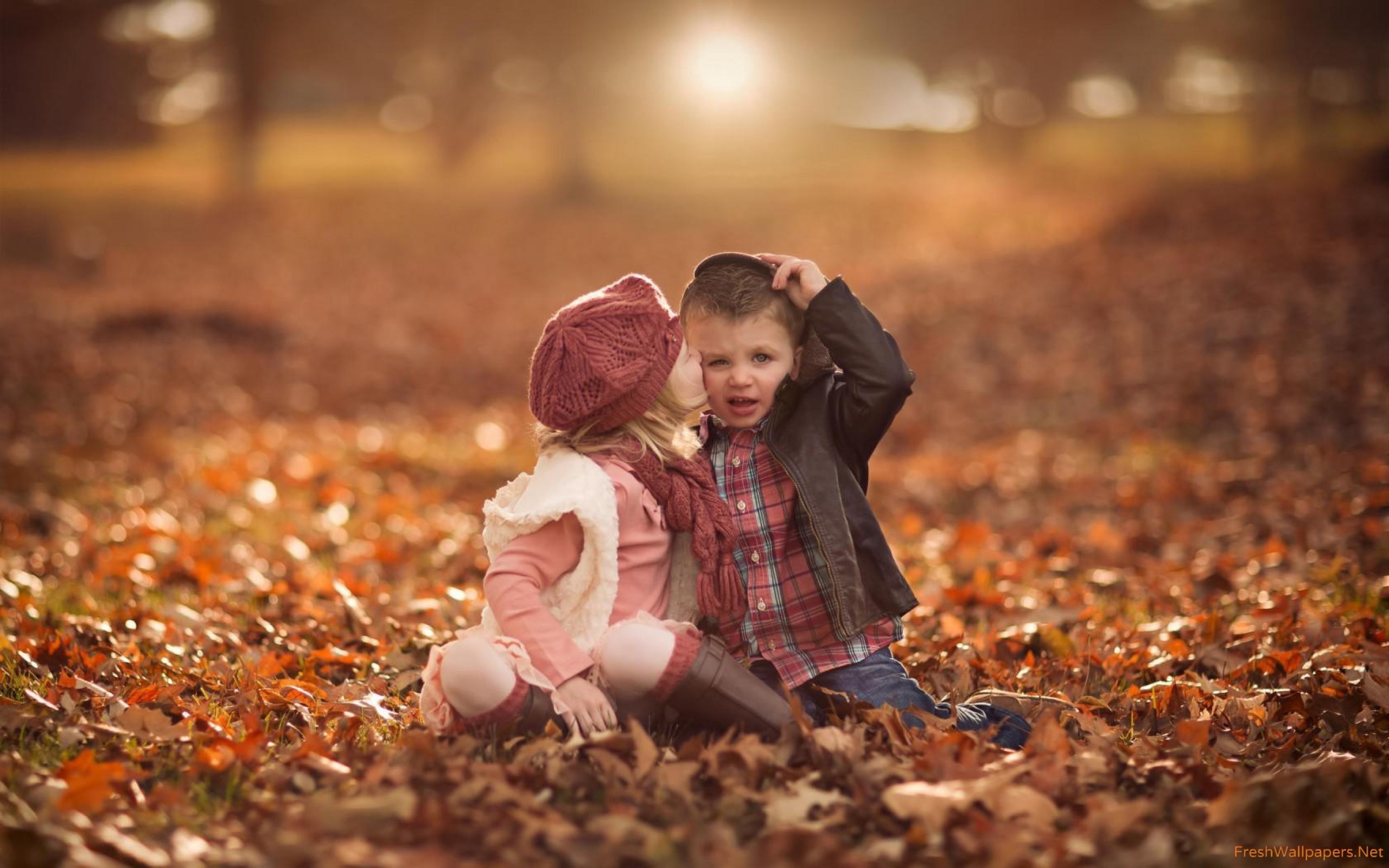 2560x1600 Most Beautiful Baby Couple Wallpapers