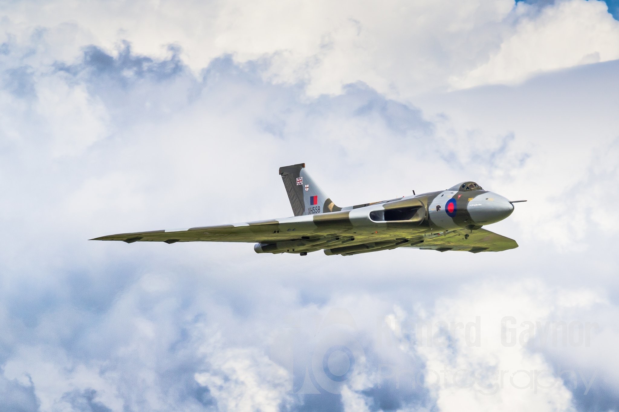 2048x1365 Hawker Siddeley Vulcan B-2 avro Royal Air Force england delta wing  strategic bomber aircrafts wallpaper |  | 441106 | WallpaperUP