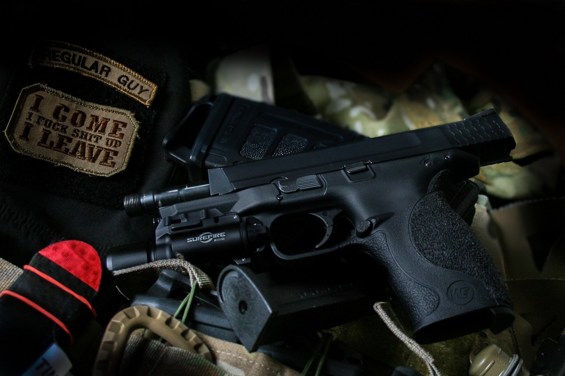 1920x1280 smith & wesson m&p9 gun flashlight weapon HD wallpaper